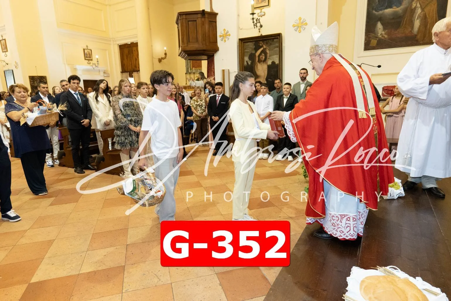 G-352.jpg