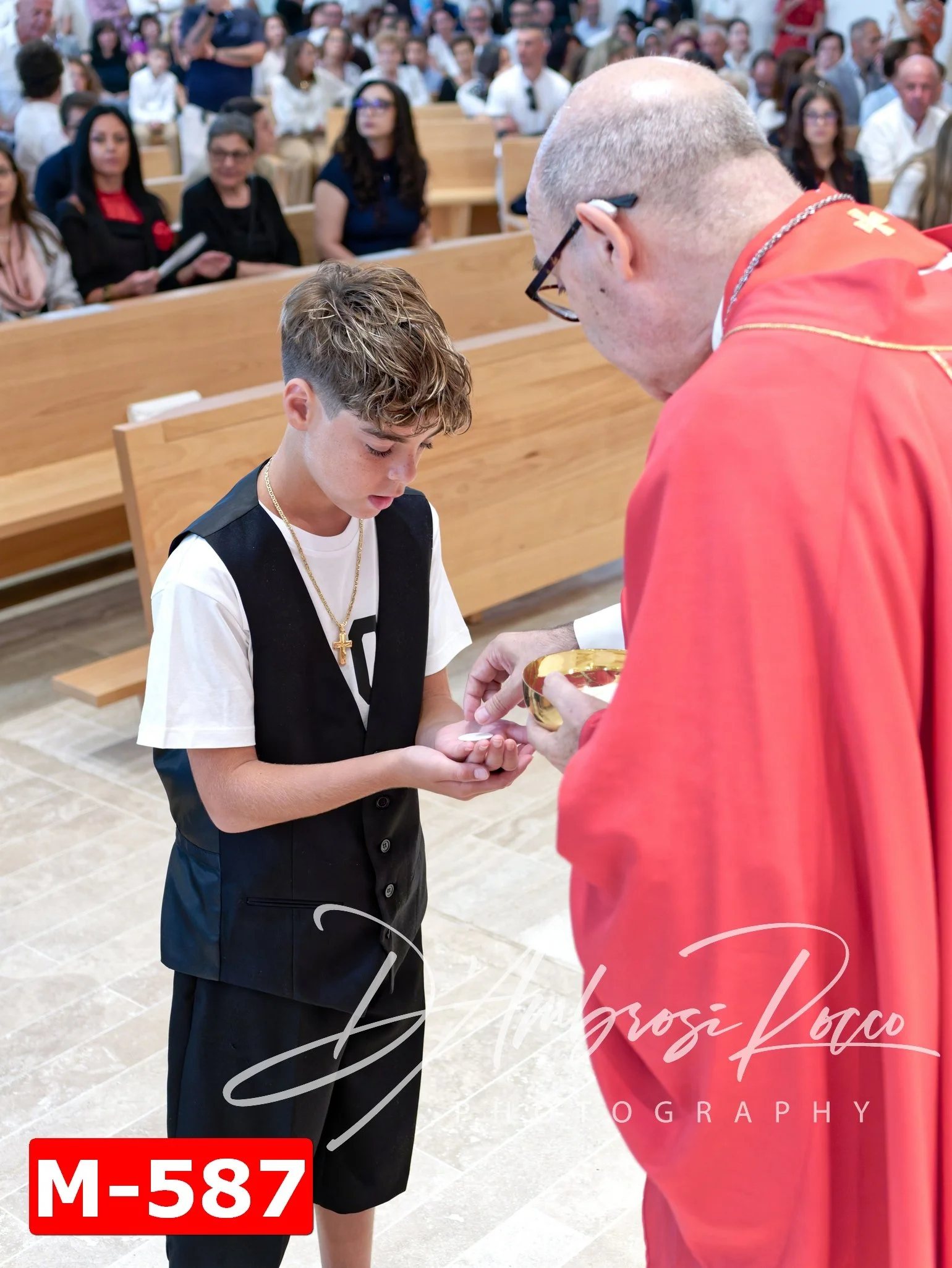 M-587.jpg