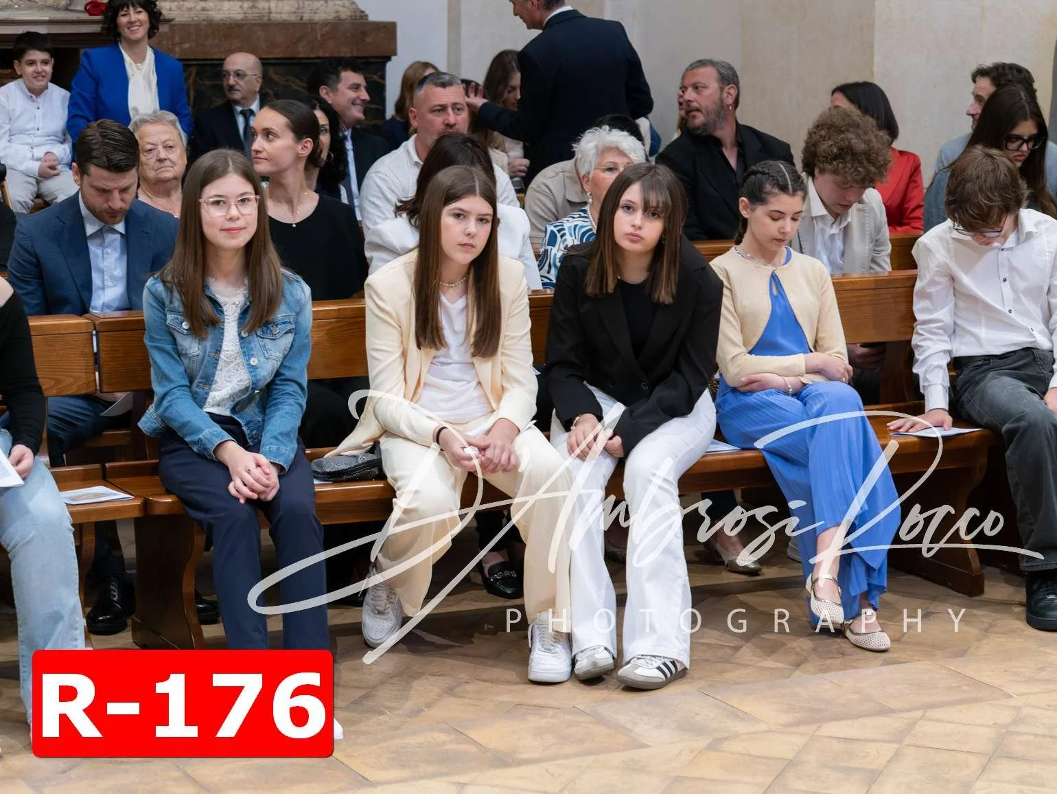 R-176.jpg