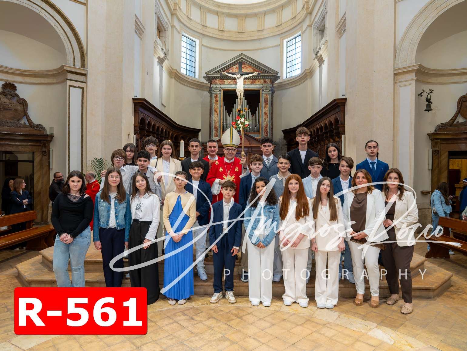 R-561.jpg