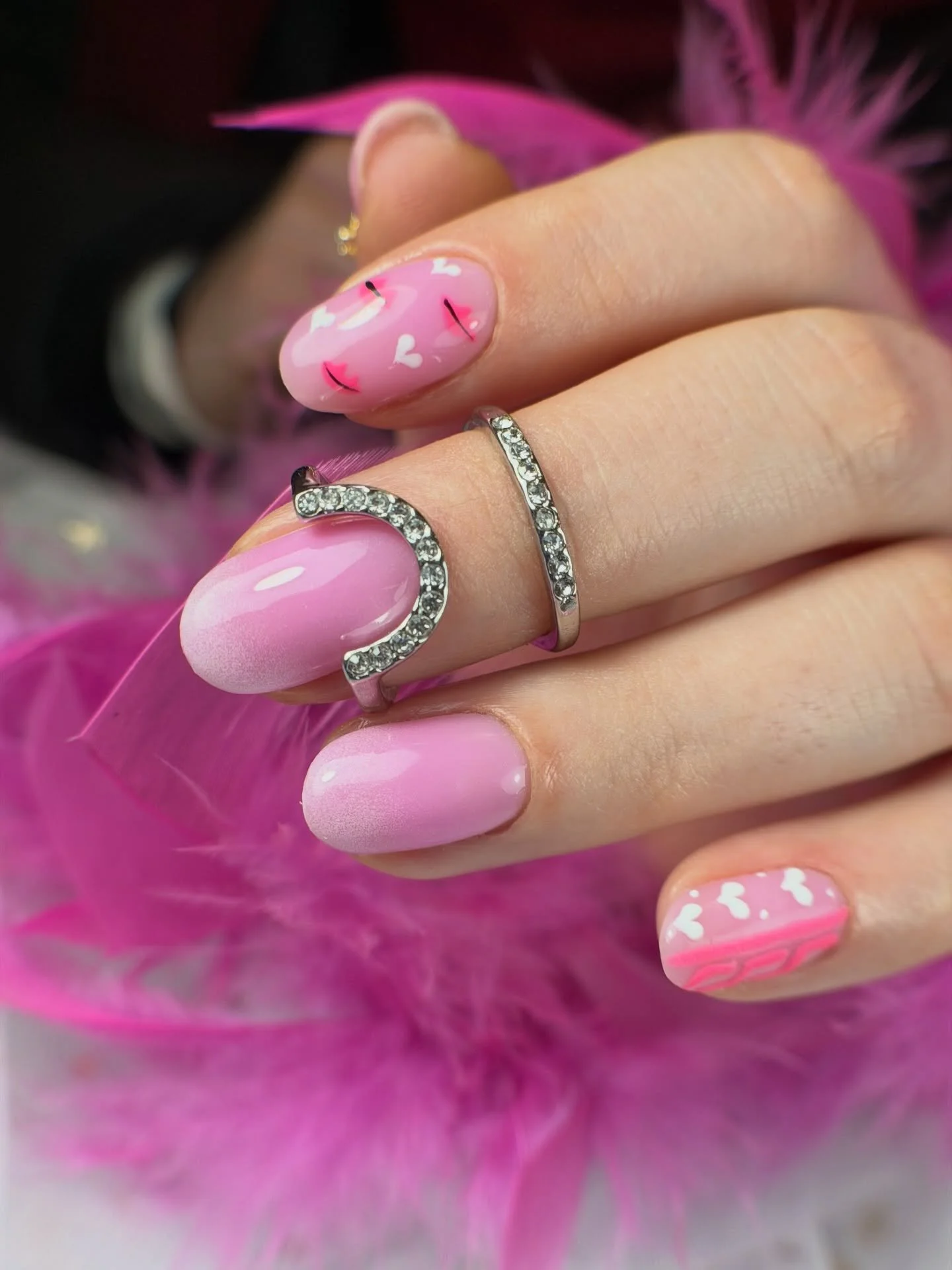 ❤️Empezaron los dise&ntilde;os por el mes del amor❤️.
Y empezamos por ustedes mismas, recuerda que el amor m&aacute;s grande es el que te das cada d&iacute;a 😘😘