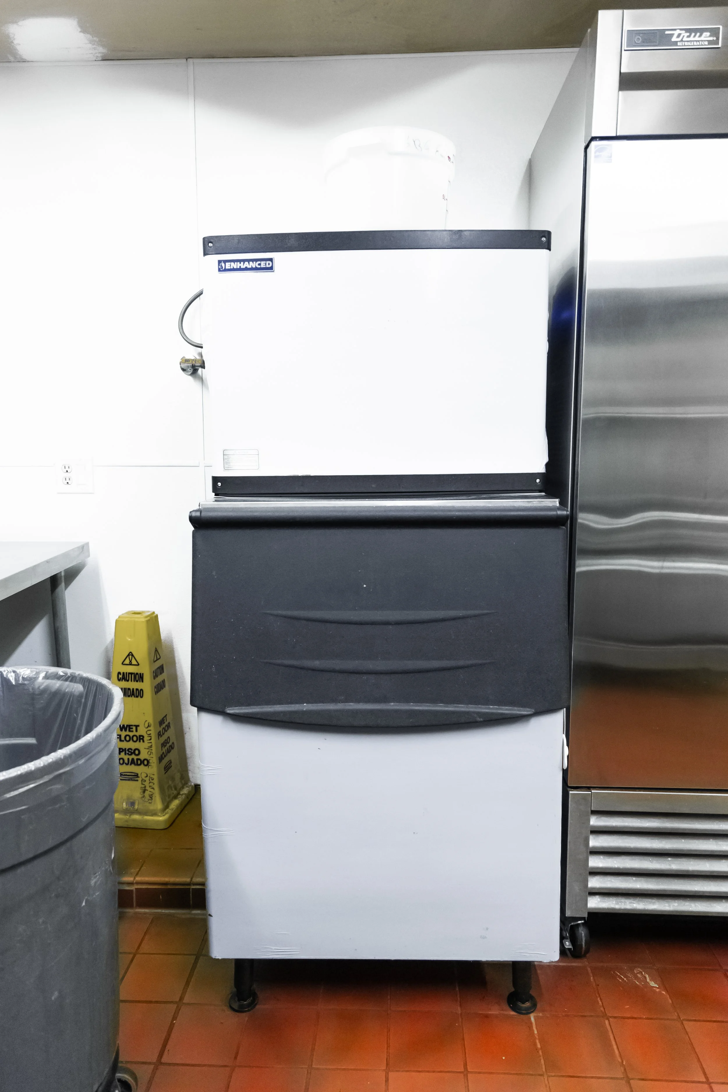 ice-machine-500-pounds-kitchen-with-stove-oven-fridge-ice-machine-sinks-trash-cans-prep-area-the-abg-fresno-the-abg-event-venue.jpg