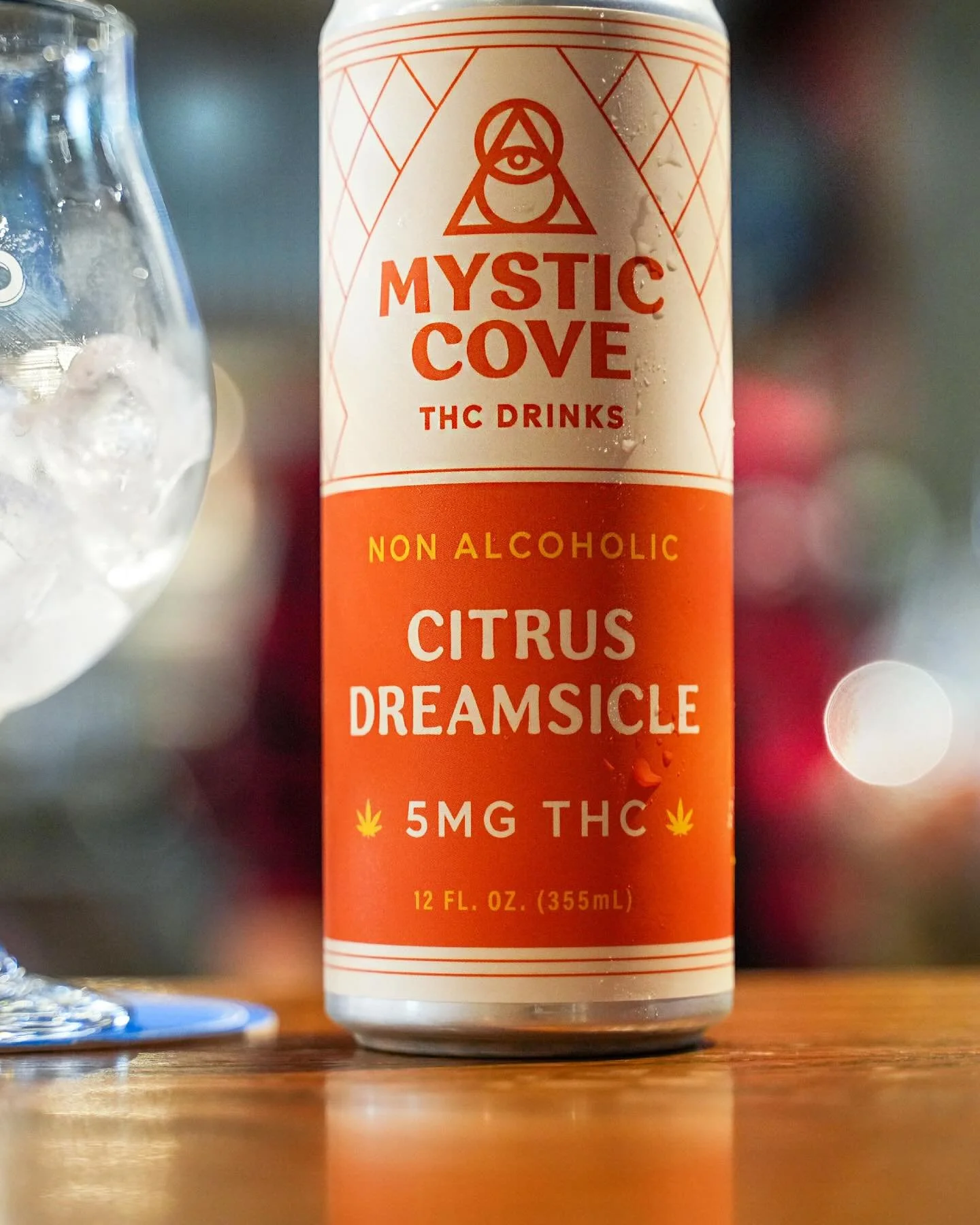 ✨Now for Sale Online!✨All four Mystic Cove THC Drinks can now be shipped directly to you! Citrus Dreamsicle blends flavors of tangerine and lemon-lime sherbet with pristine sparkling water and 5mg of naturally extracted, hemp-derived THC.