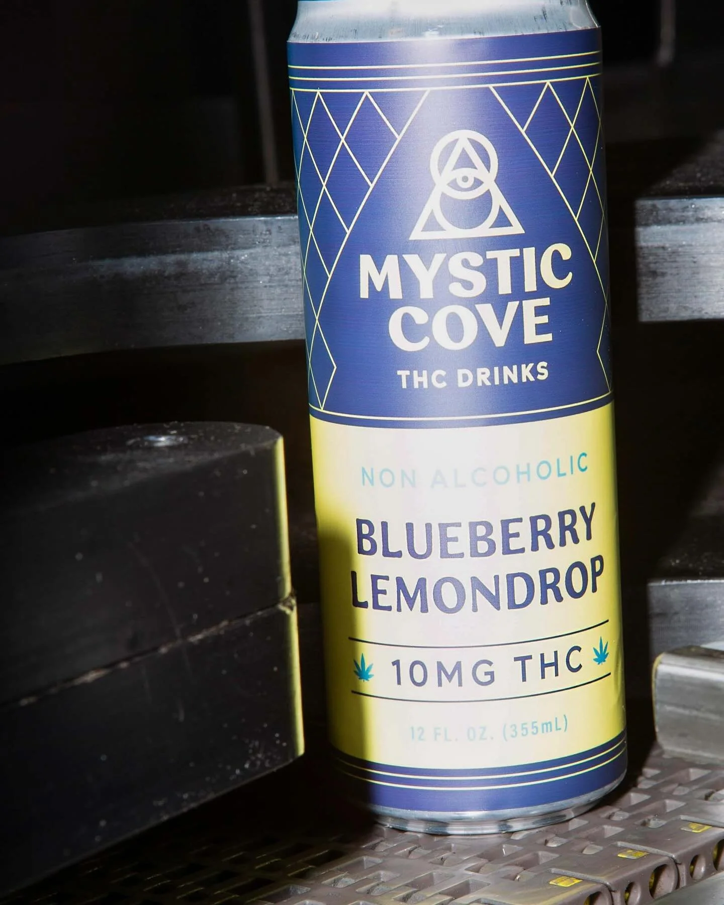 ✨10mg Blueberry Lemondrop✨is now available! Swing by your local Sebago for the all new 10mg Blueberry Lemondrop and Peach Tea. Only $16.99 through the end of the year. Also available to order online!