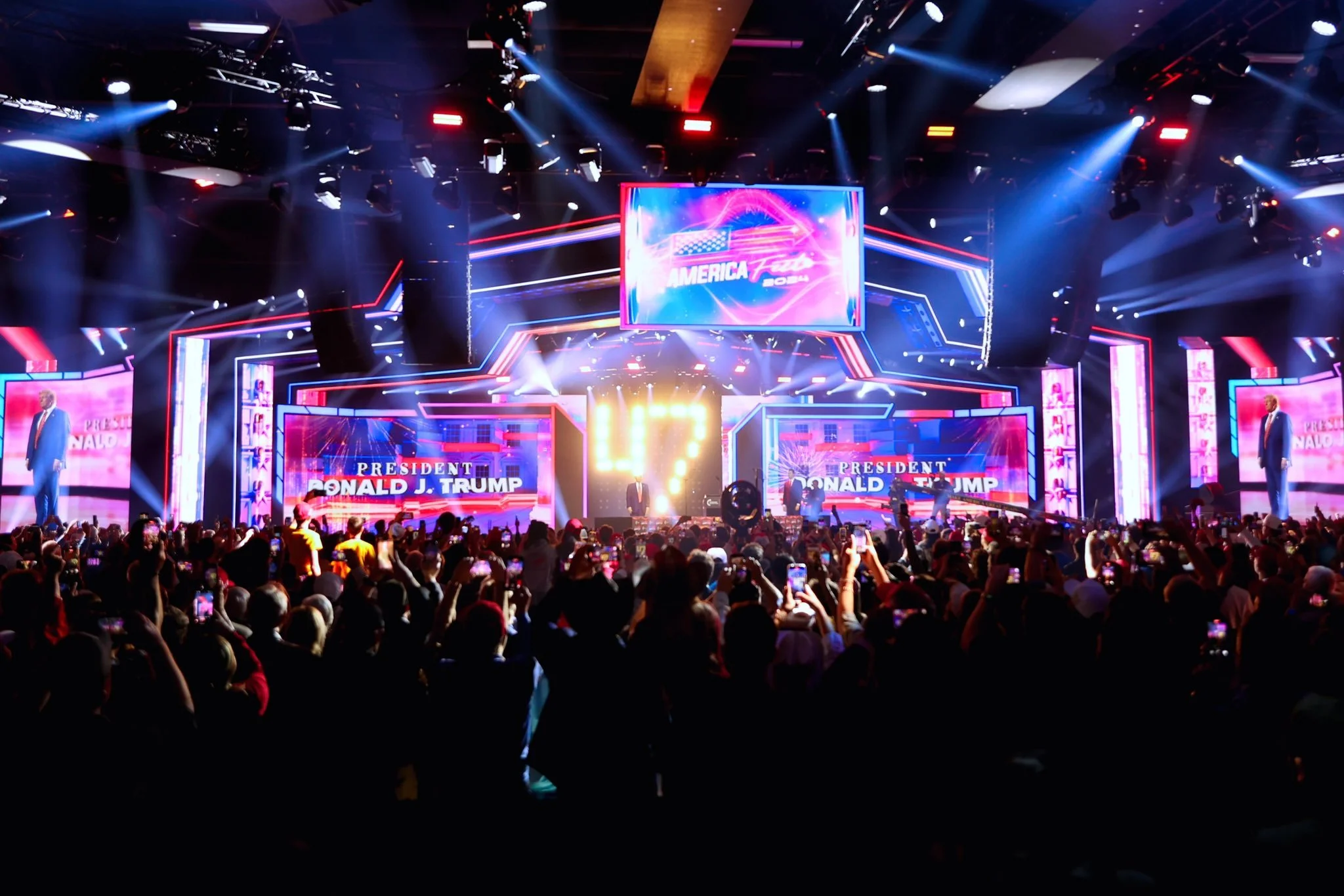 Main Stage Video/Speaking