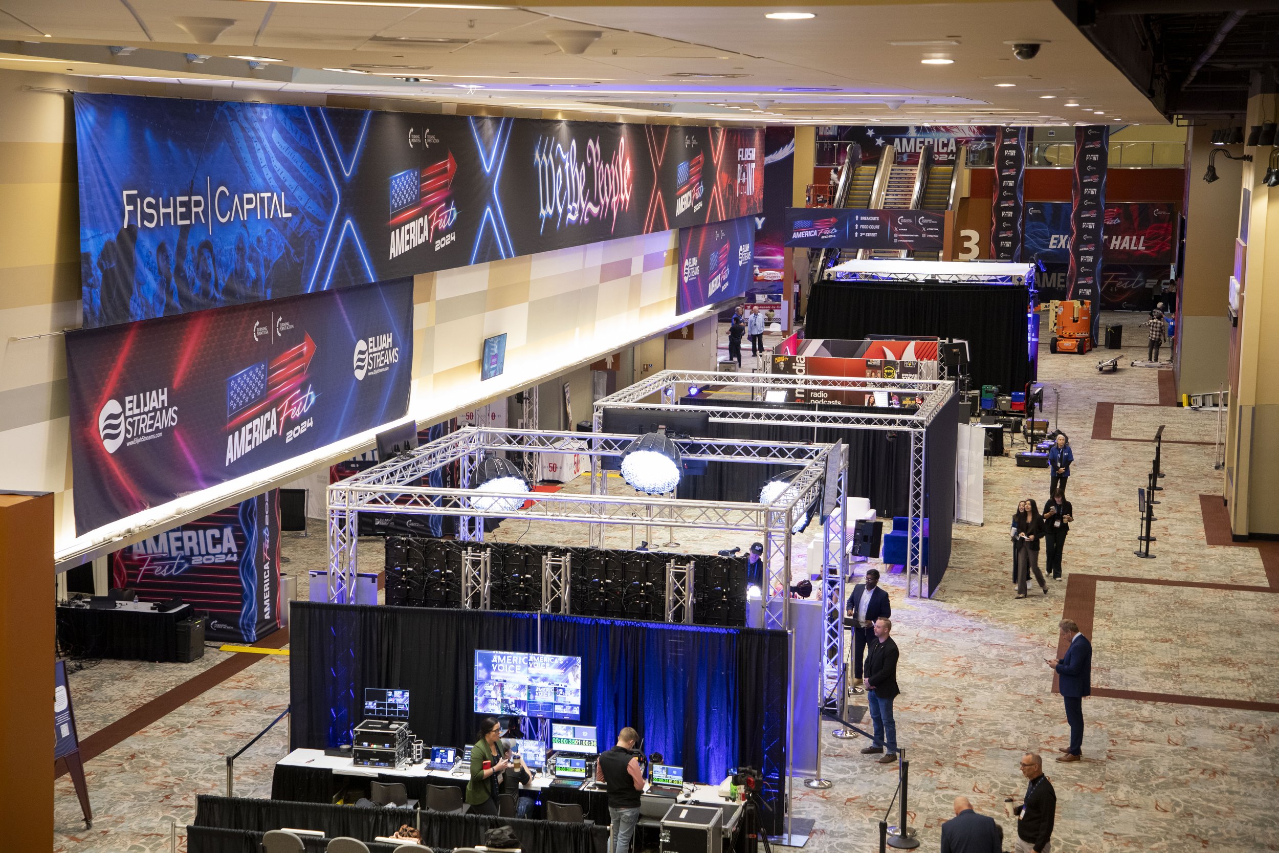 Branding Wide Frame.jpg