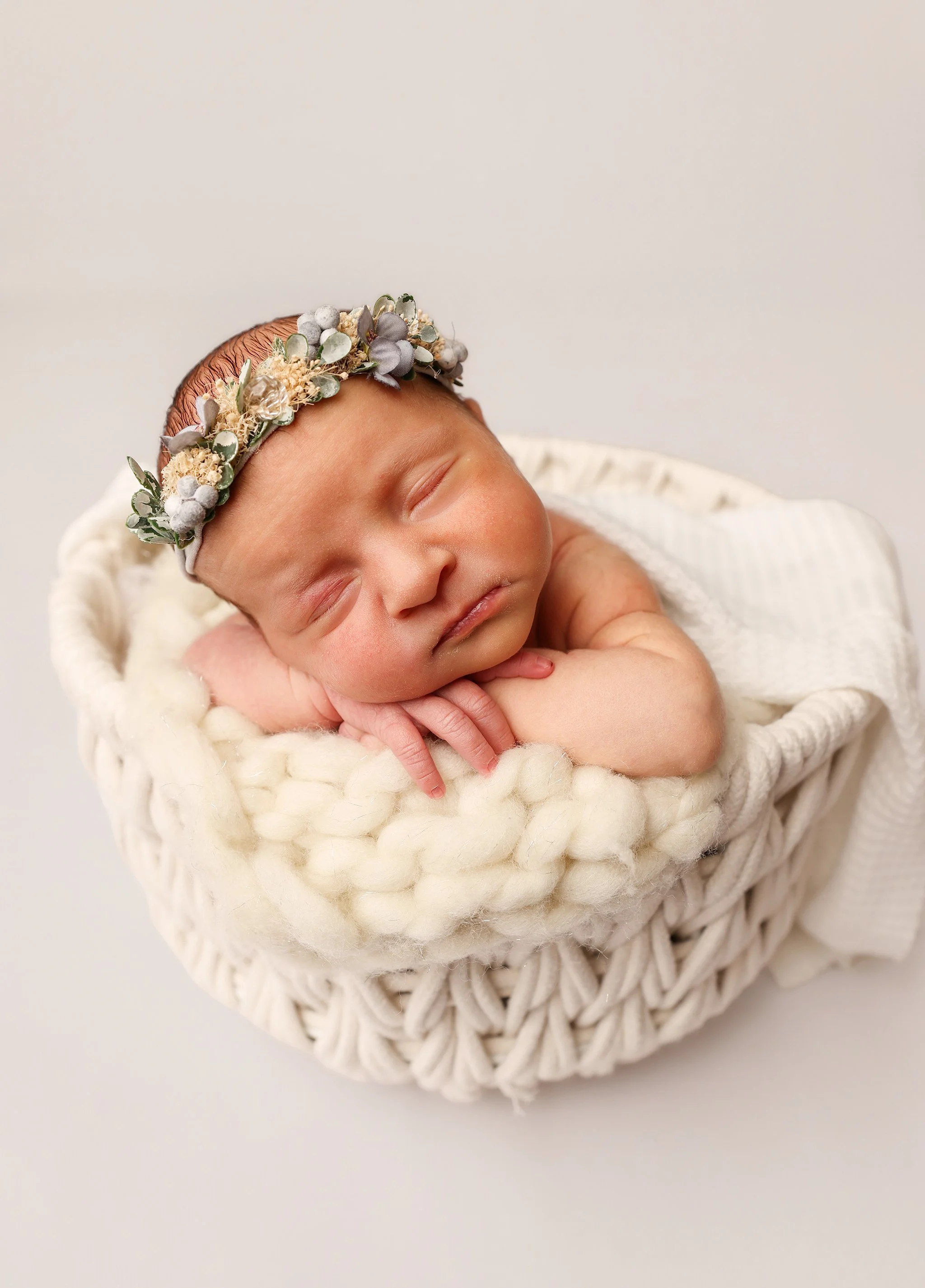 Rochester webster finger lakes region newborn baby infant family photographer near me buffalo syracuse photographers 