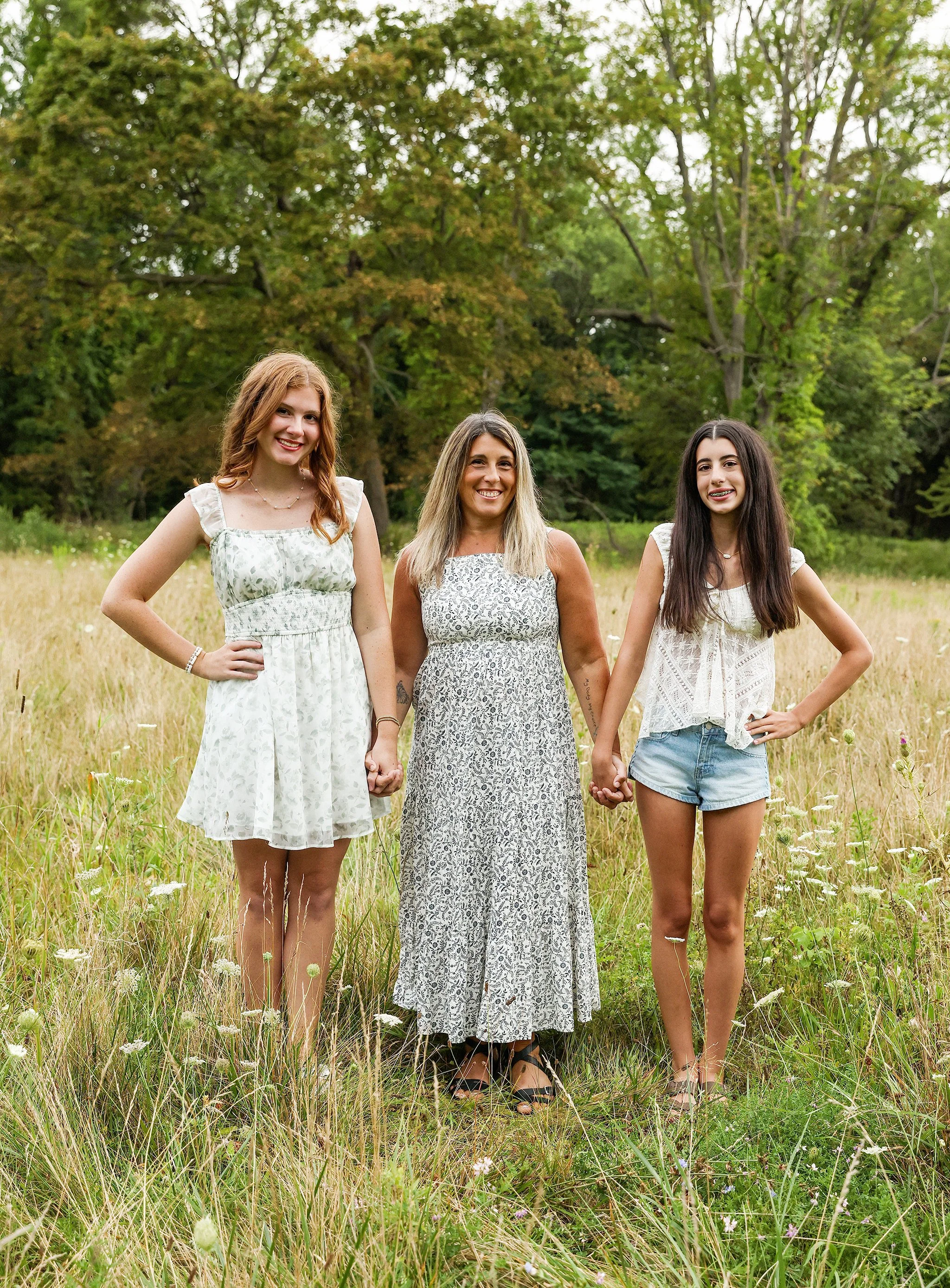 Rochester webster finger lakes region newborn baby infant family photographer near me buffalo syracuse photographers 