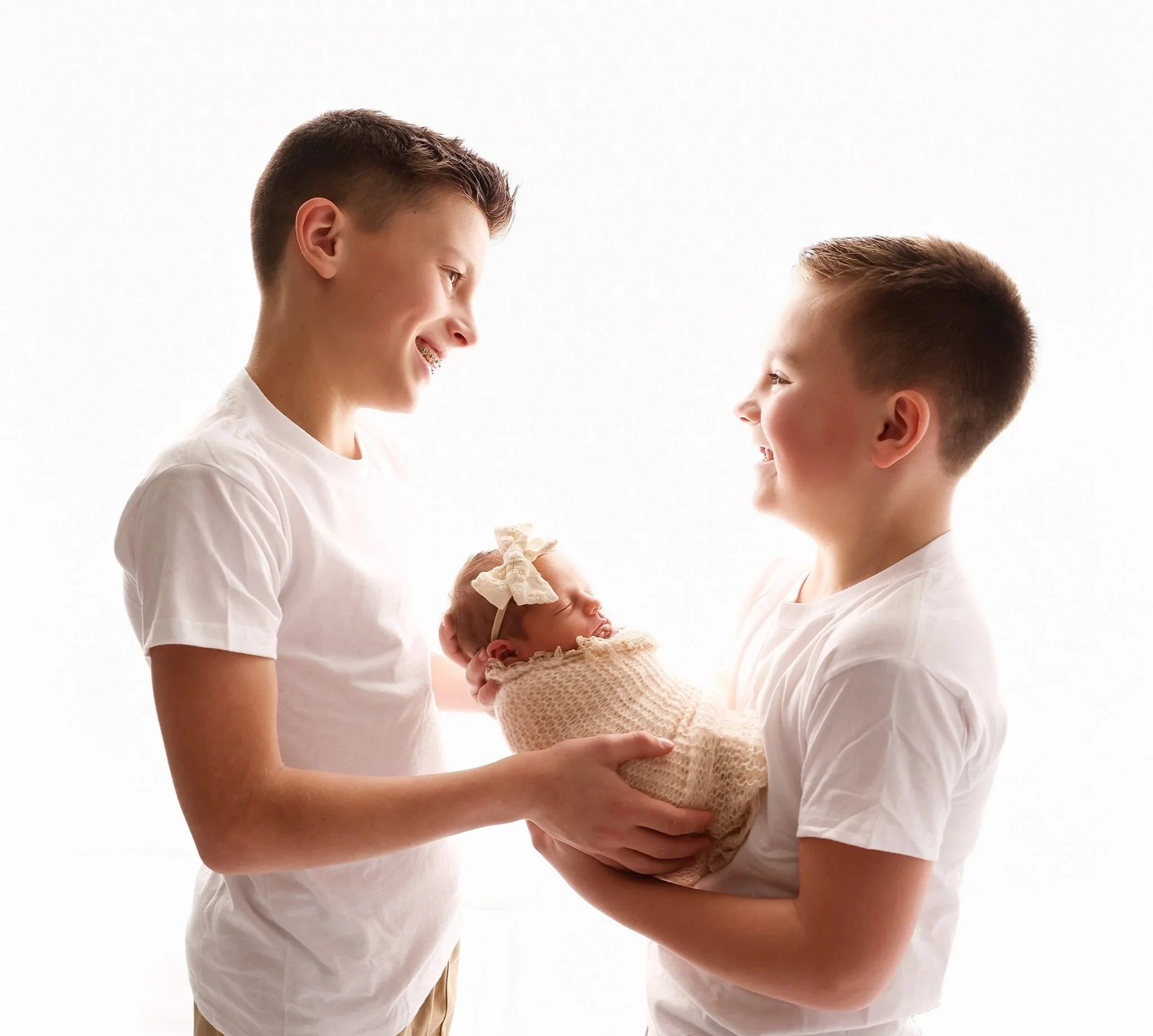 newborn baby photography rochester ny newborn photography webster ny photos near me family baby infant photographers best photographers in my area 585 315