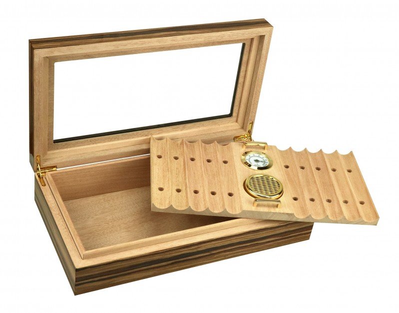 brydn-open.jpg