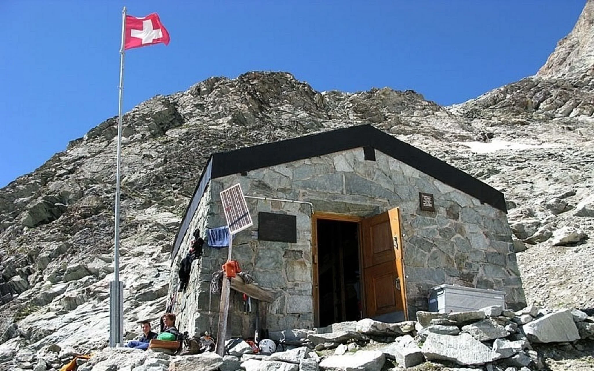 Arbenbiwak SAC – Alpine Bivouac Guide