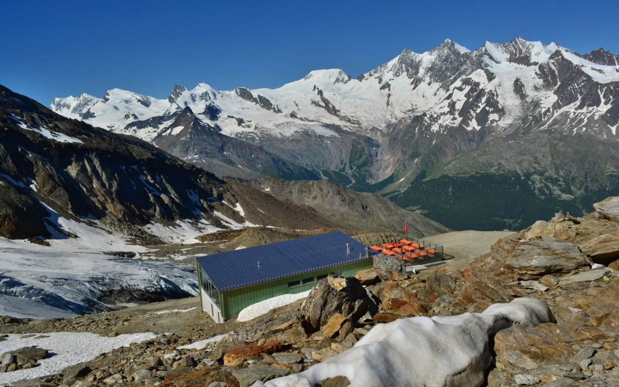 Berghütte Hohsaas – High-Altitude Mountain Hut &amp; Viewpoint Guide