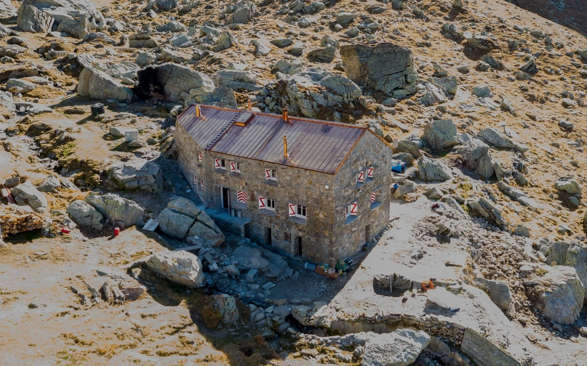 Binntalhütte SAC – Alpine Hut &amp; Hiking Base Guide