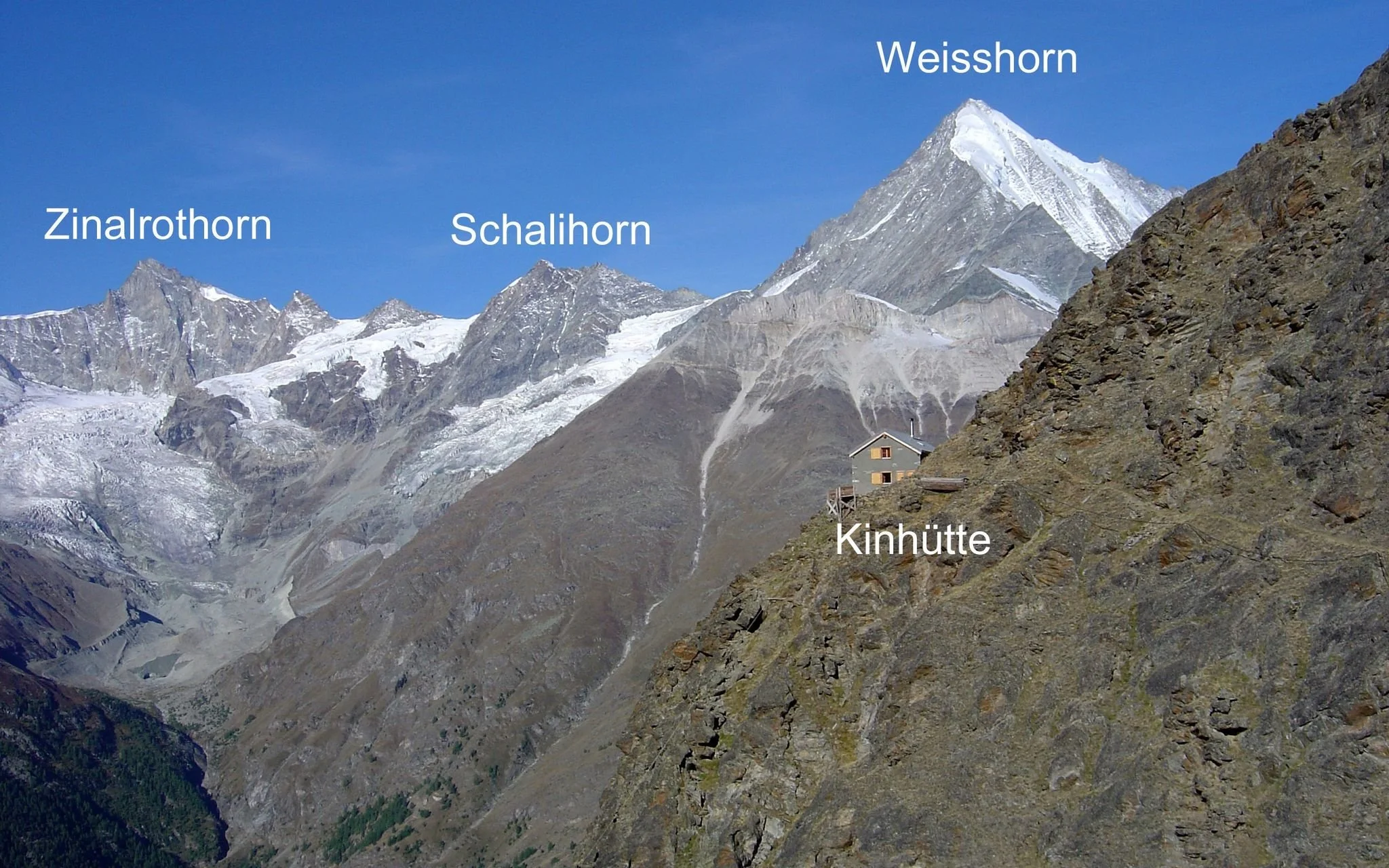 Kinhütte – Remote Alpine Hut &amp; Bregaglia Trekking Base