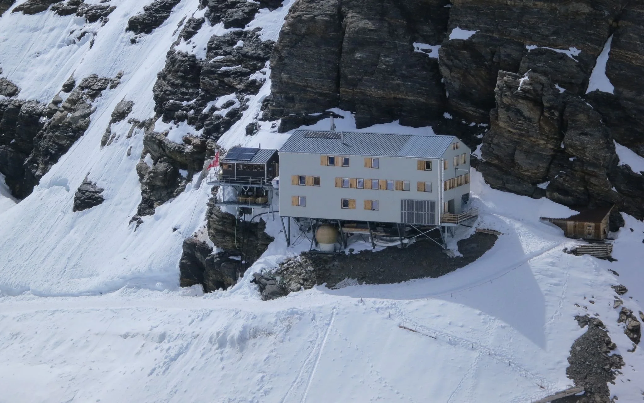 Mönchsjochhütte – Highest Serviced SAC Hut &amp; High-Alpine Access Hub