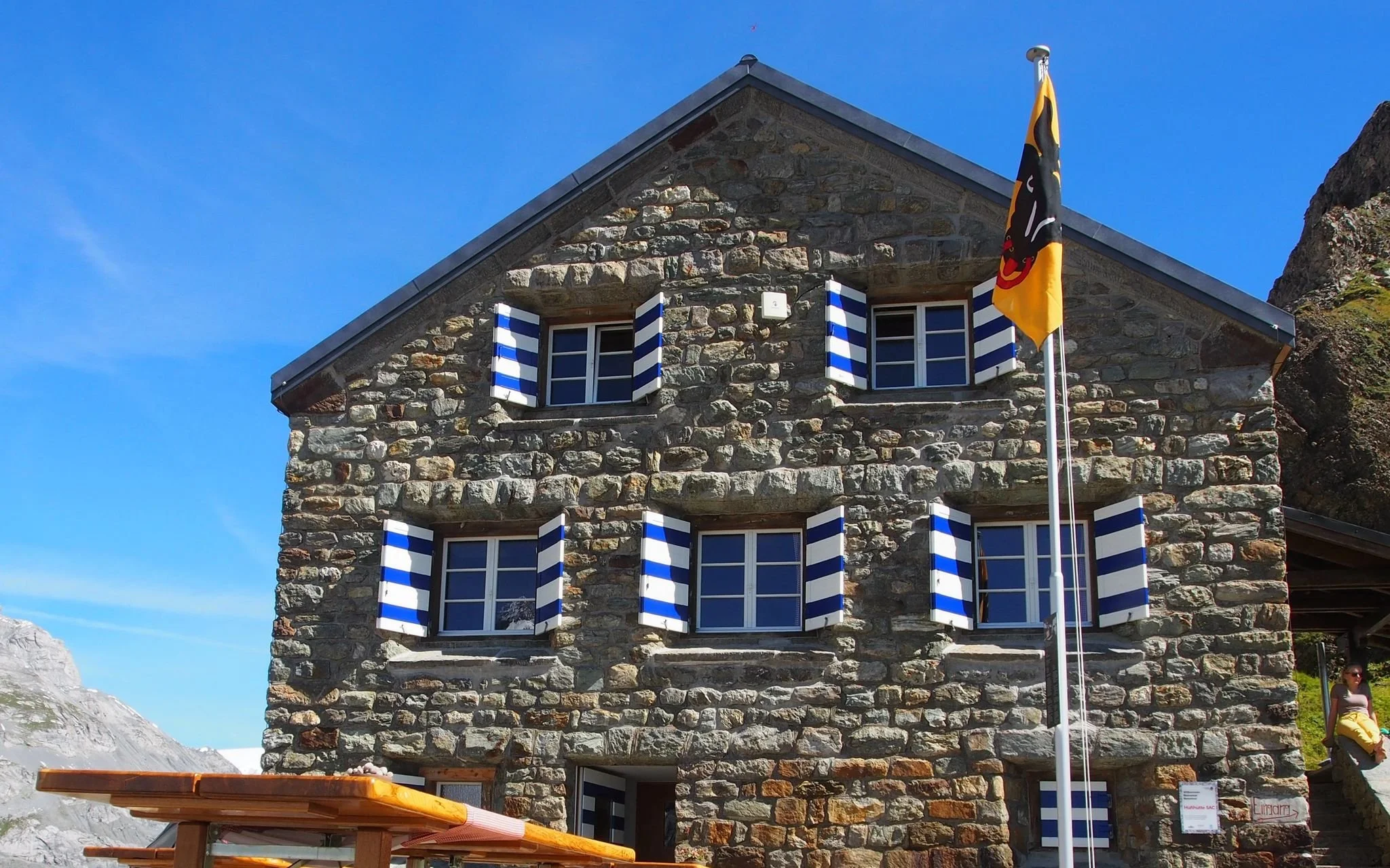 Hüfihütte SAC – High-Alpine Hut &amp; Hüfi Glacier Base