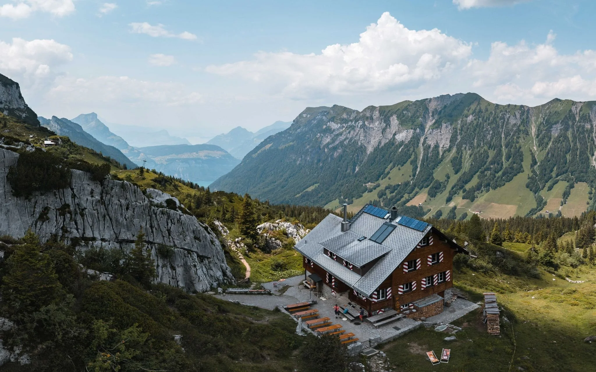 Lidernenhütte SAC – Alpine Hut &amp; Schwyz Alps Hiking Hub
