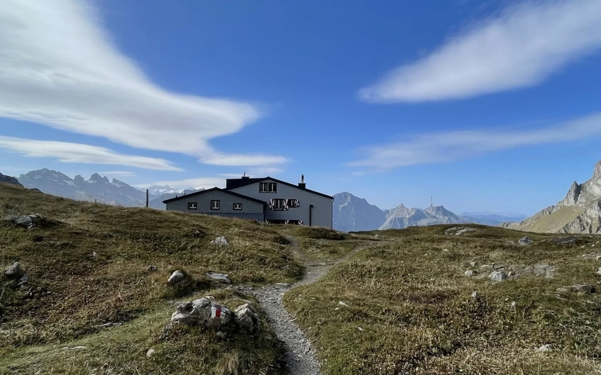 Rugghubelhütte SAC – Alpine Hut &amp; Engelberg High-Hiking Base