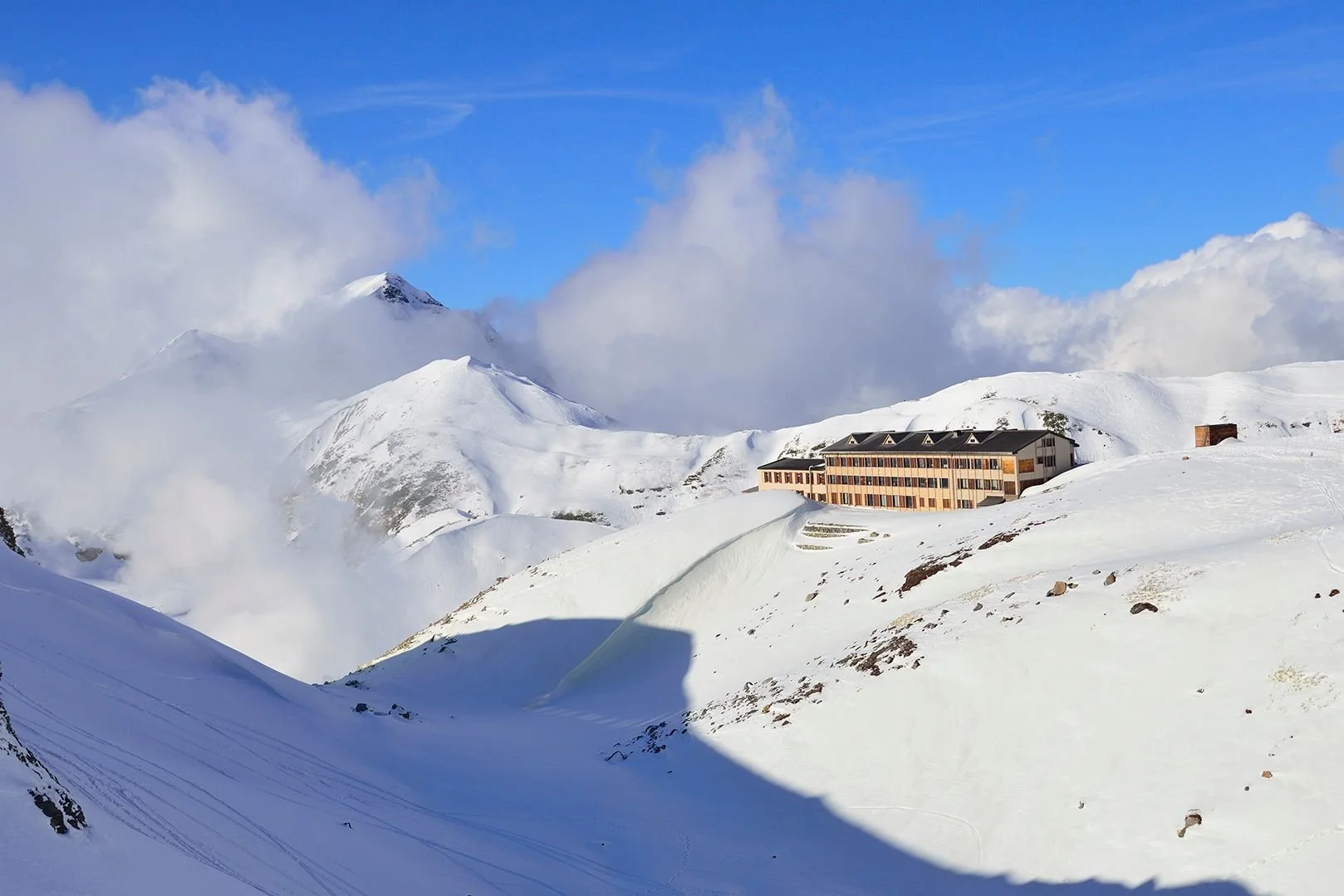 Raicho-sou (らいちょう温泉 雷鳥荘)