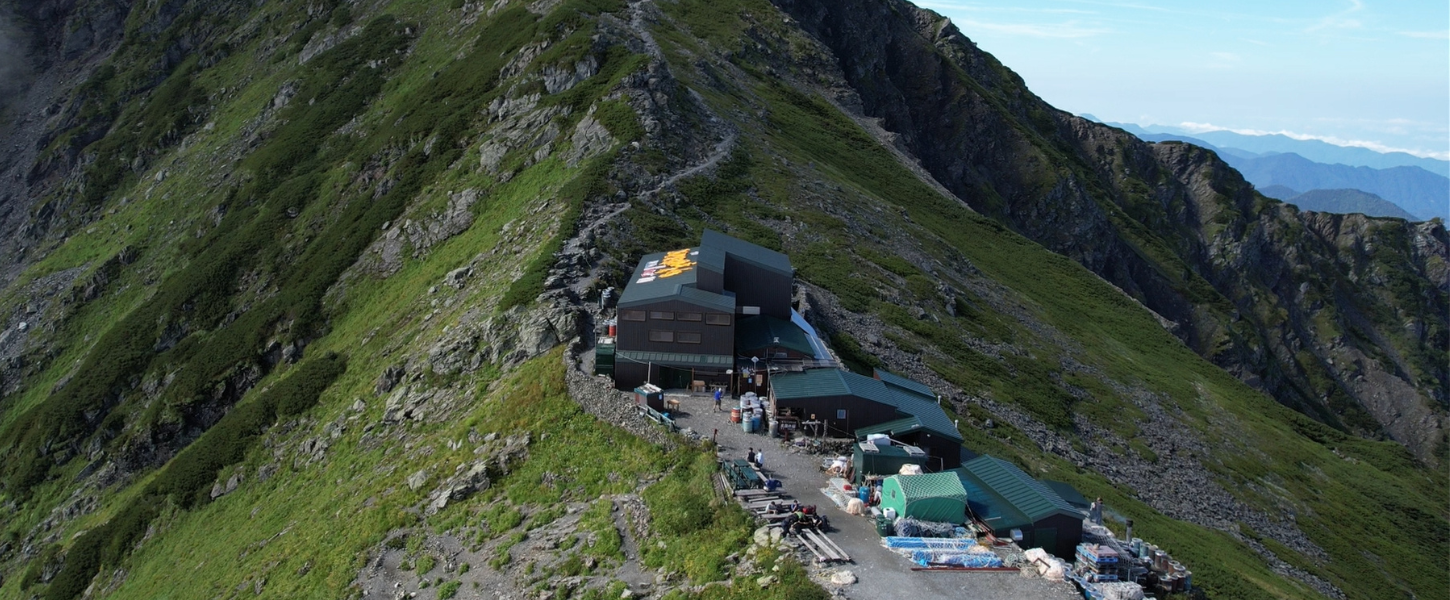 Kitadake-katano-koya (北岳肩の小屋)
