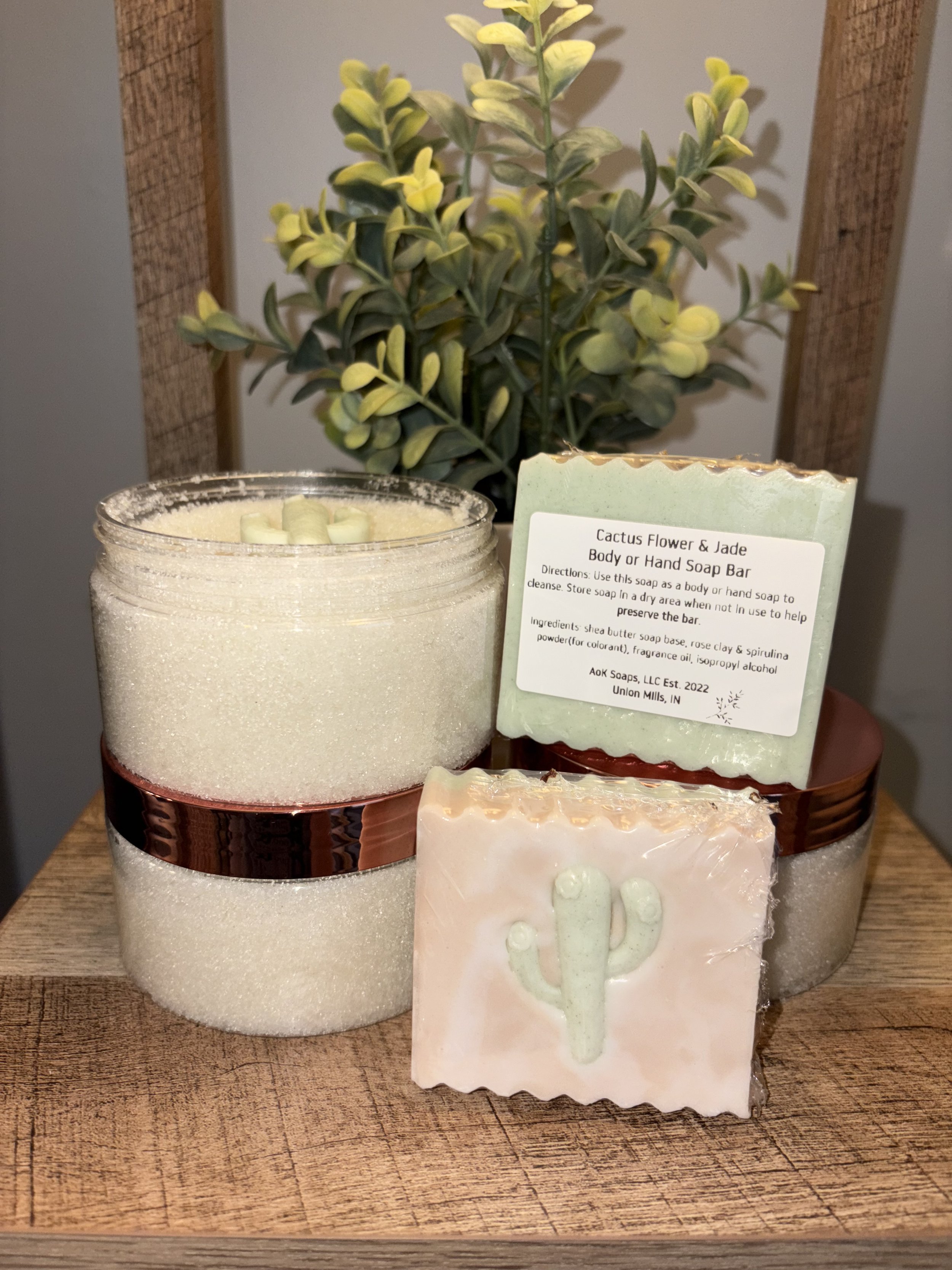 Cactus Flower & Jade Collection