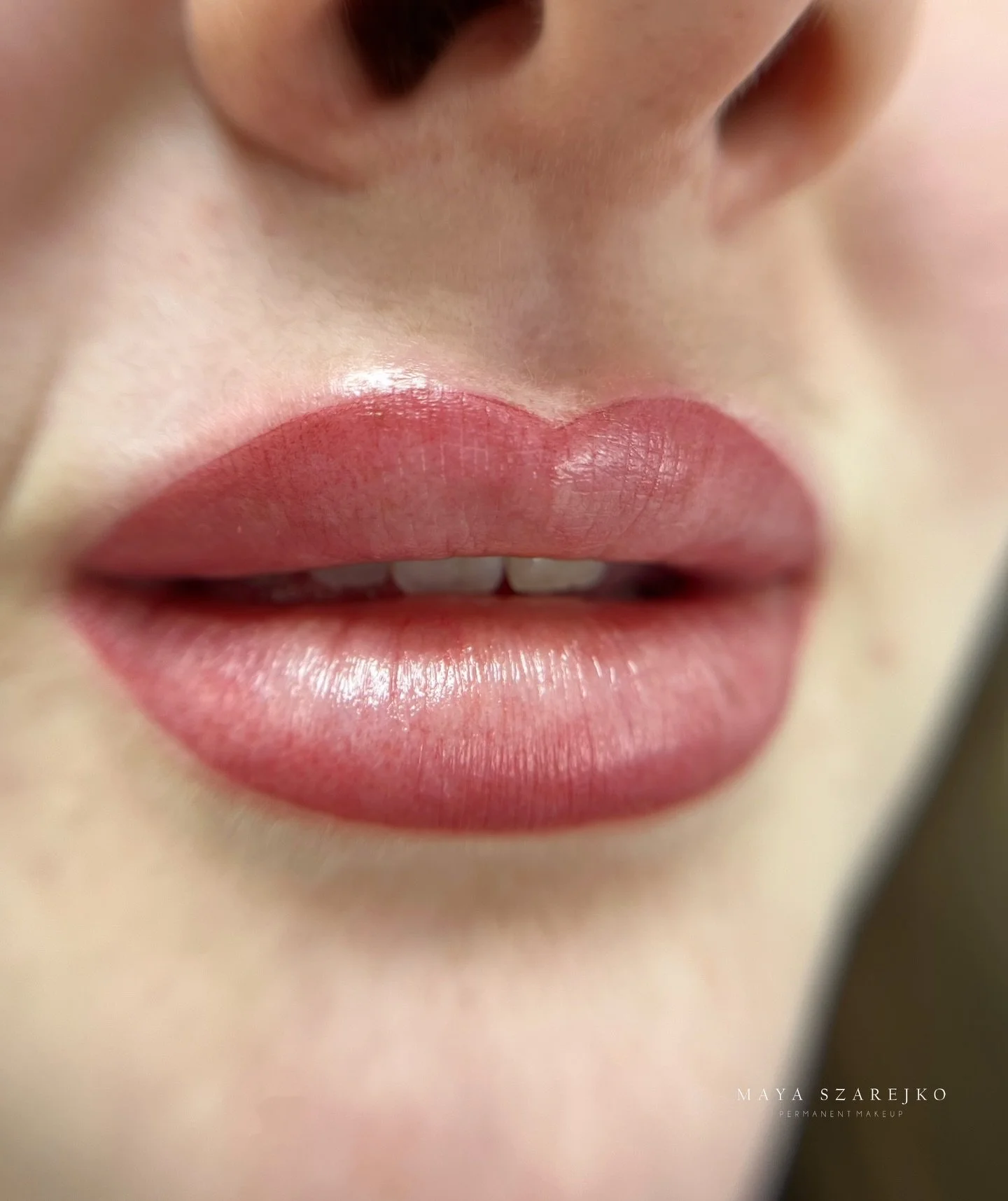 🔥 OMBR&Egrave; LIPS - the viral Lip Blush method everyone Is talking about 🔥

Soft. Seamless. Perfectly blended.
Ombr&egrave; Lips are taking over - and for good reason 💋

✨ Creates the illusion of fuller, more defined lips
✨ Healed results = soft
