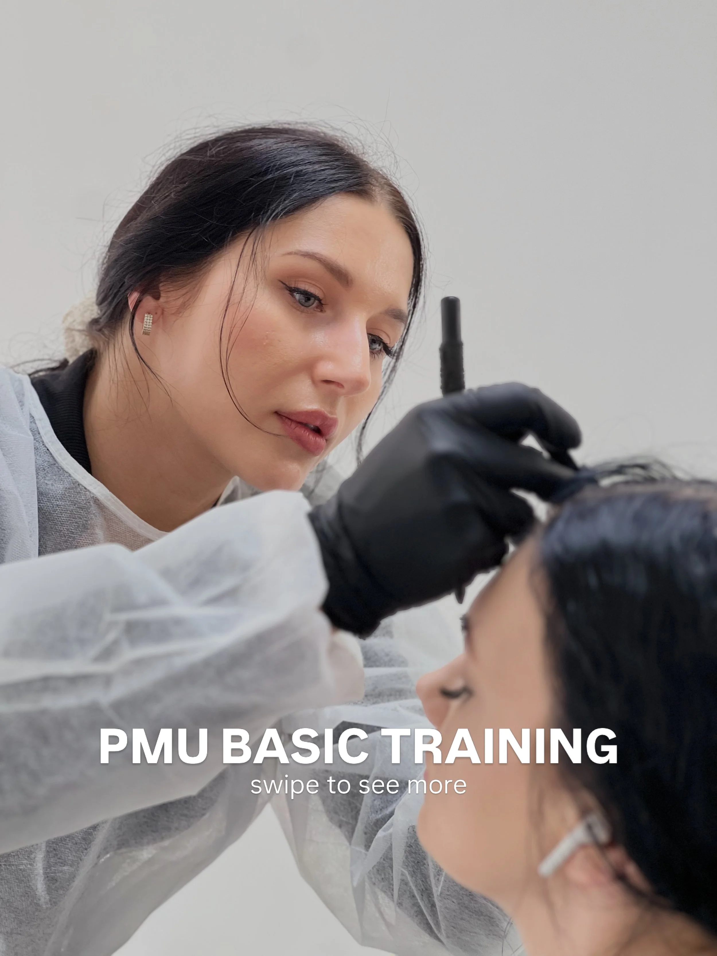 My beginner training is designed for complete beginners - I teach you everything from zero.

No experience. No confidence. No problem.

Just commitment.

A year from now, you&rsquo;ll either wish you started&hellip; or be glad you did.

Which one do 