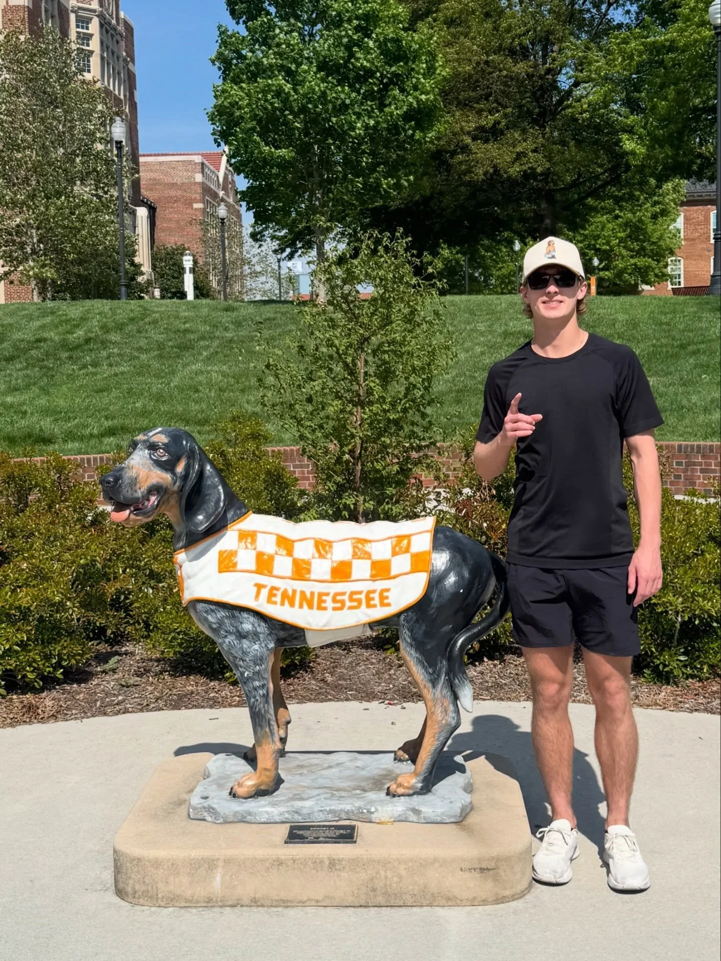It&rsquo;s Official! Ben is going to be a Tennessee Volunteer!! He was accepted into the Mechanical Engineering School in March - and as soon as he stepped foot on campus it was obvious - this is where he&rsquo;s supposed to be. 🧡🍊 Looks like we&rs