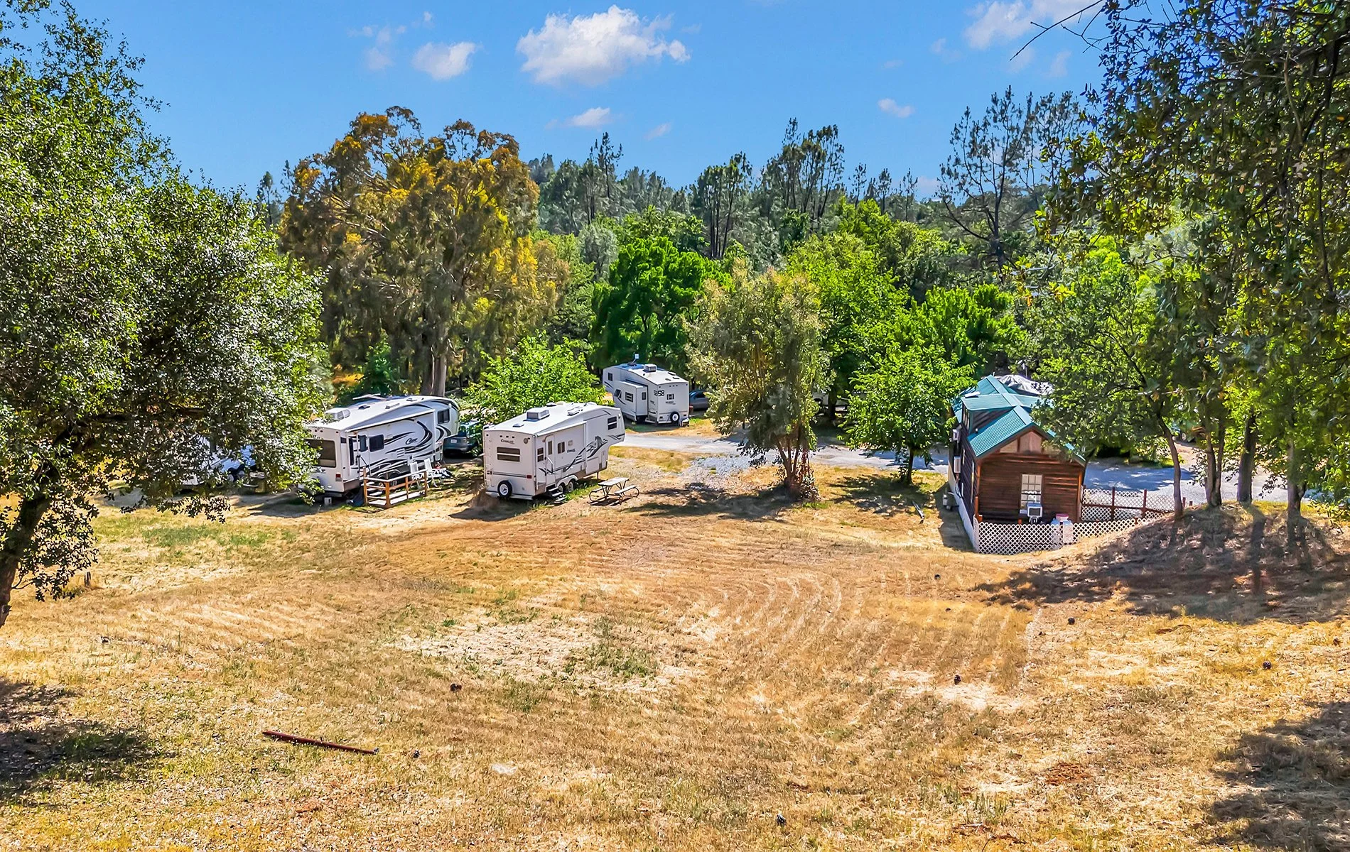 14216 Bear Mountain Rd - Redding 056.jpg