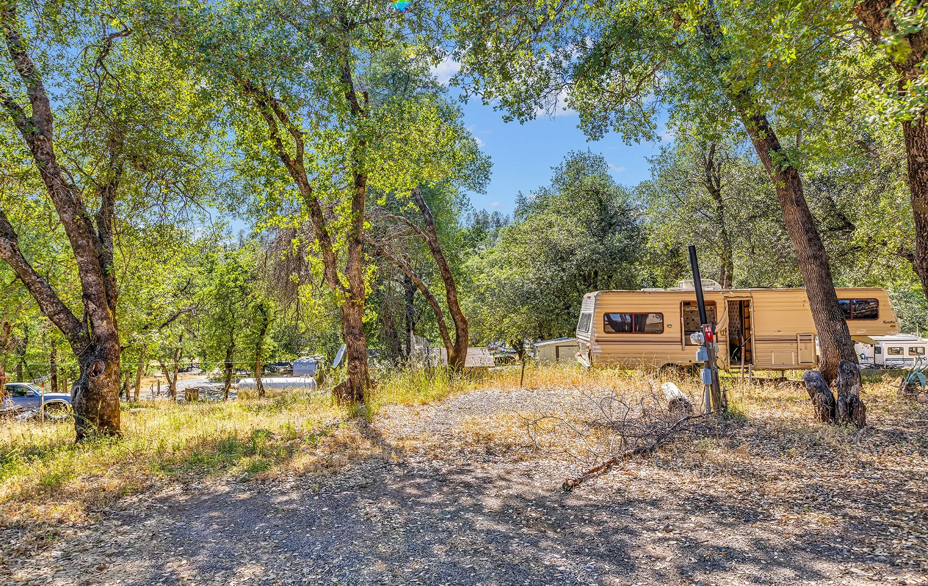 14216 Bear Mountain Rd - Redding 034.jpg