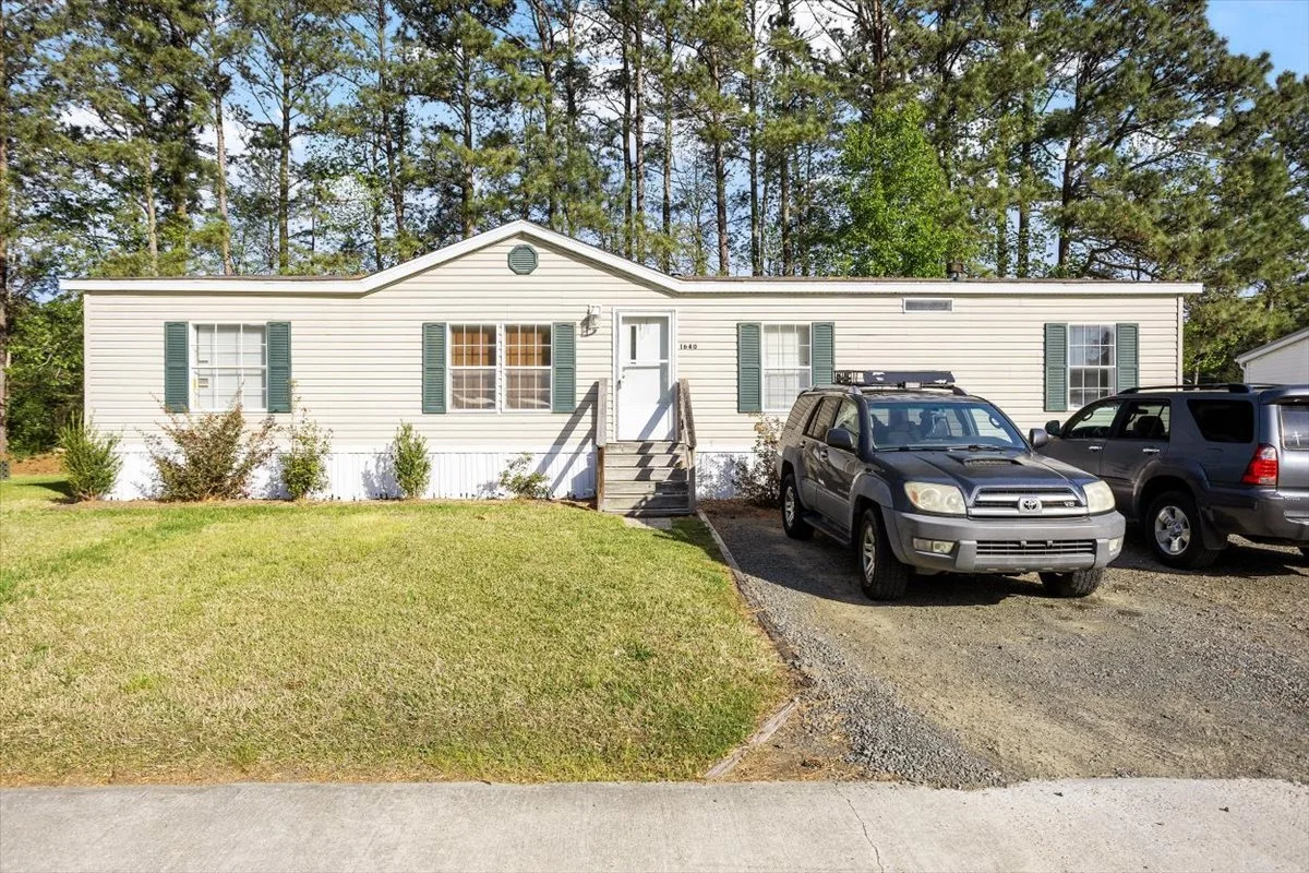 16-1696 birch Dr [2946934]_08.jpg