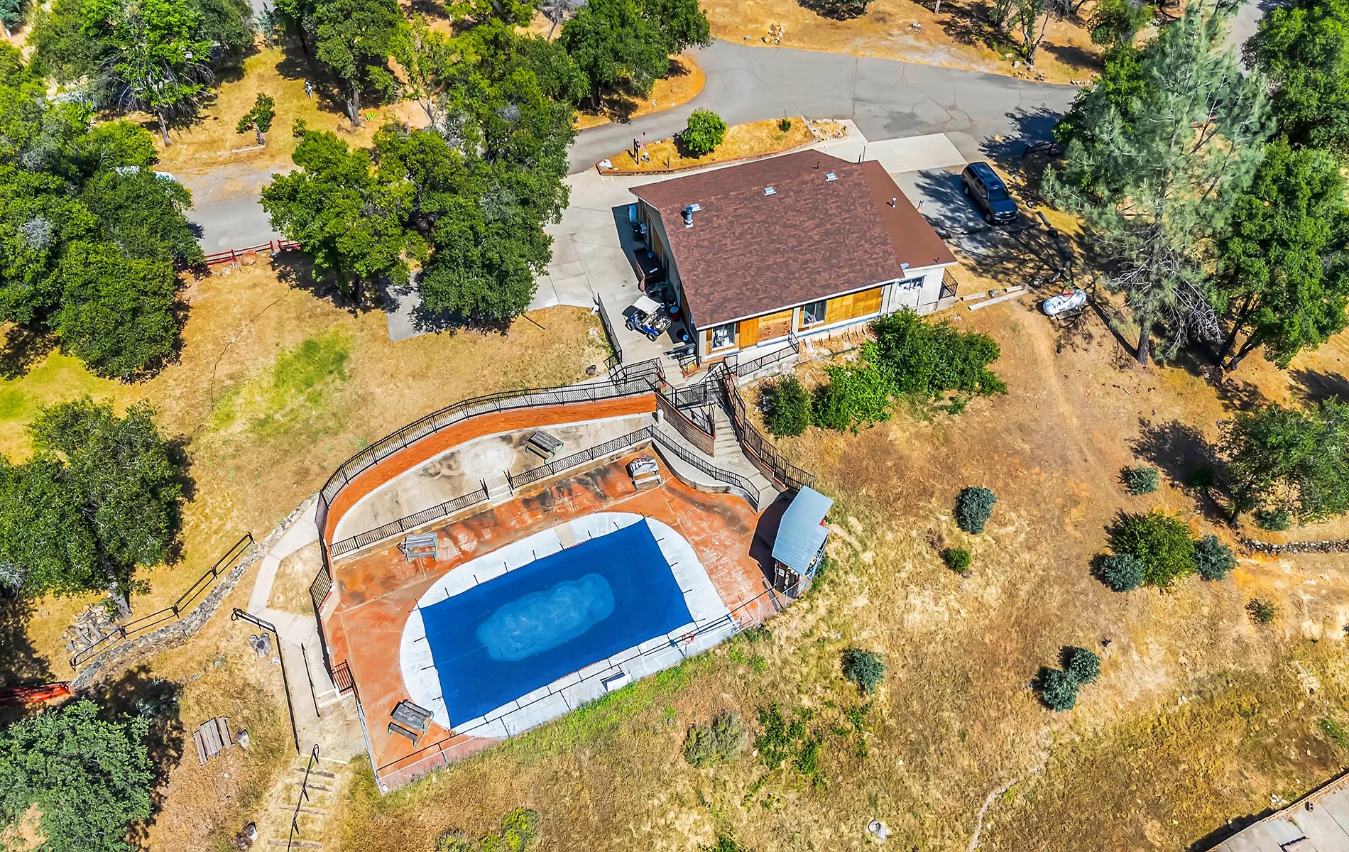 14216 Bear Mountain Rd - Redding 043.jpg