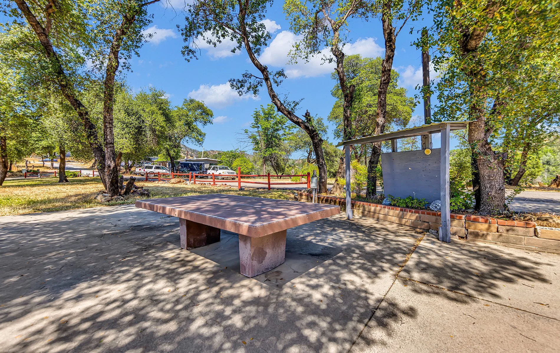 14216 Bear Mountain Rd - Redding 004.jpg