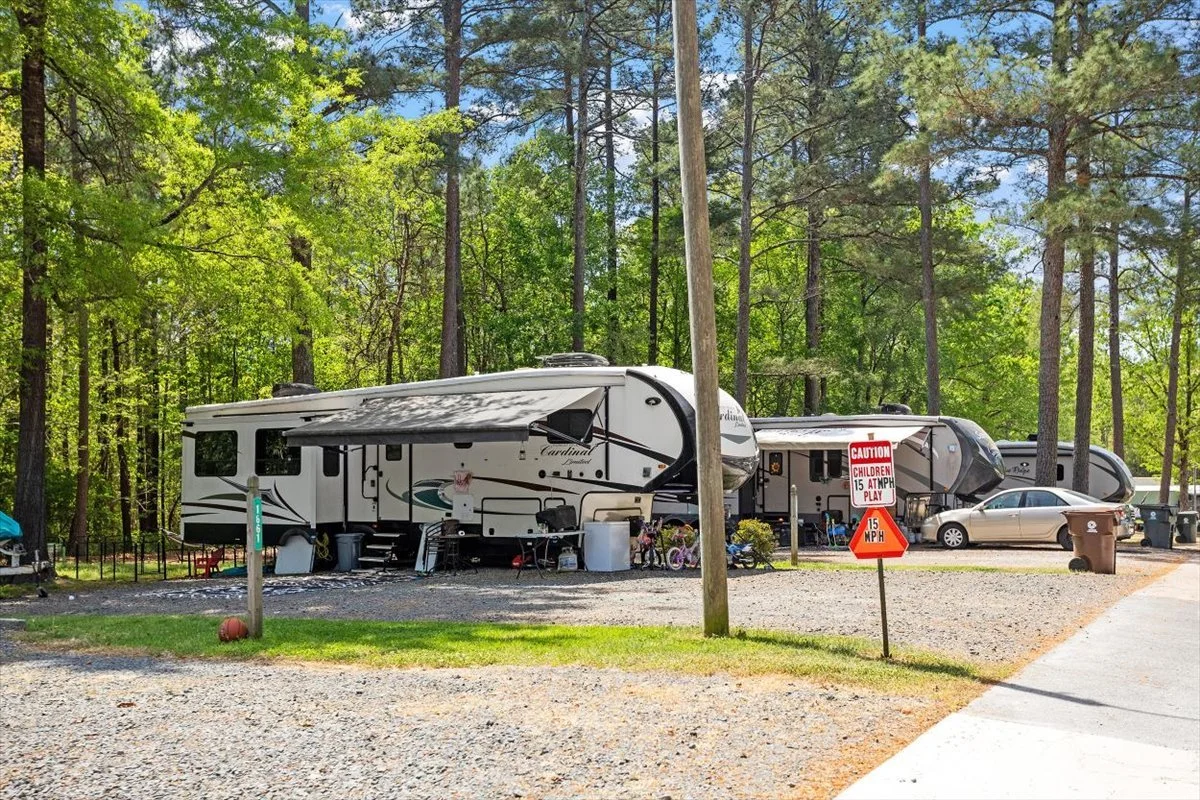 08-1696 birch Dr [2946934]2_08.jpg