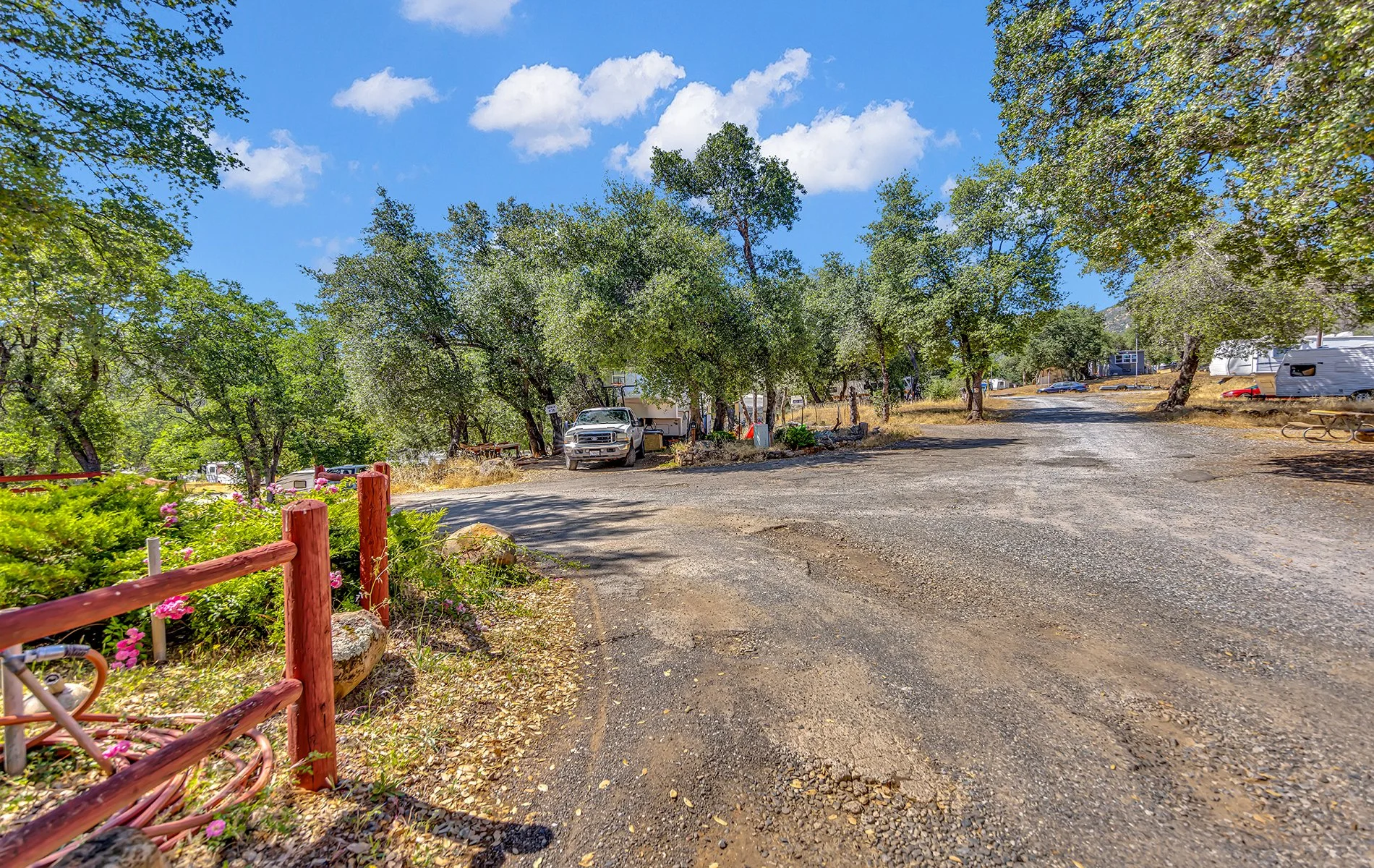 14216 Bear Mountain Rd - Redding 006.jpg