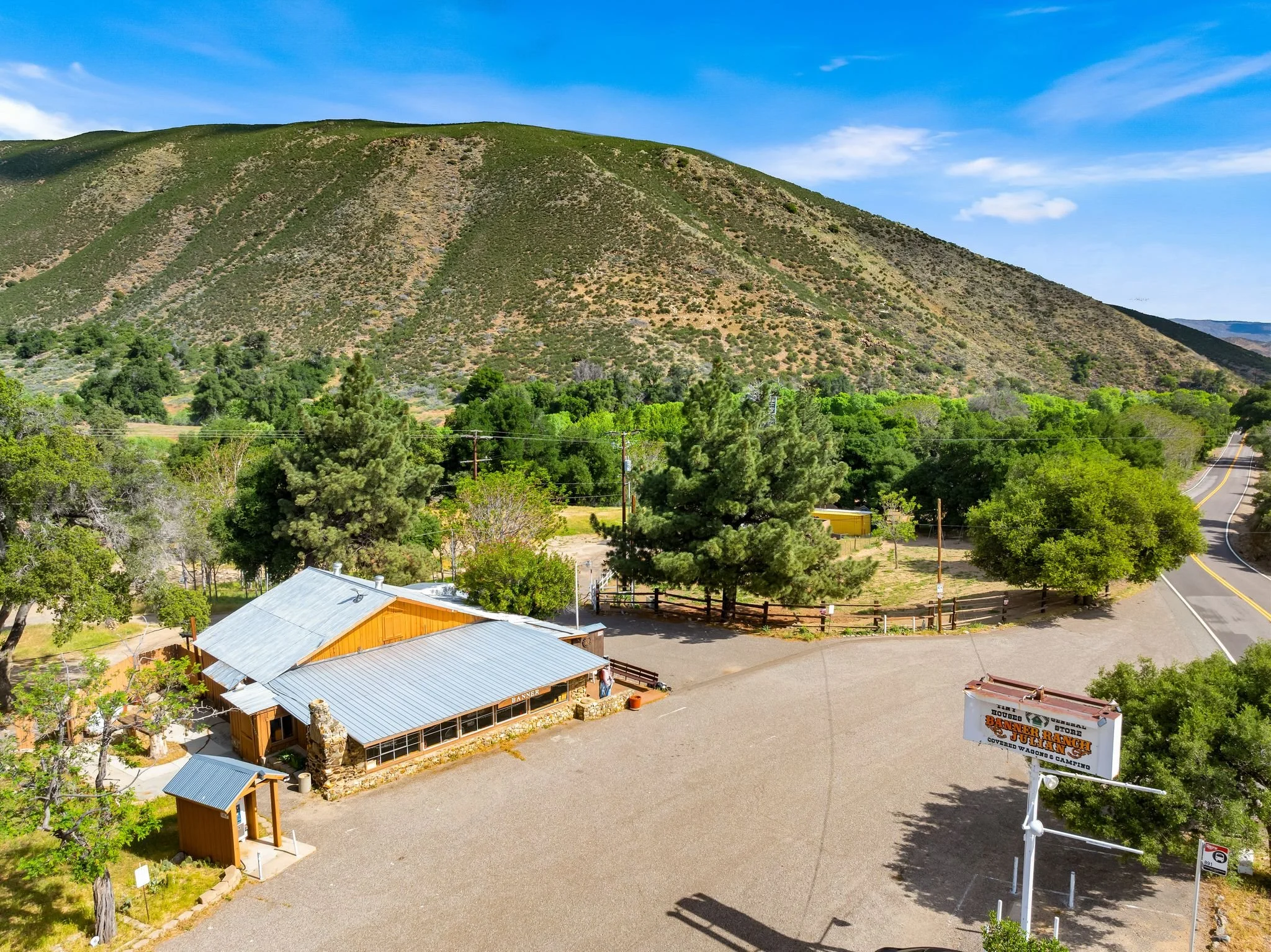 4_DJI_20260402012316_0477_D_MFC.jpg