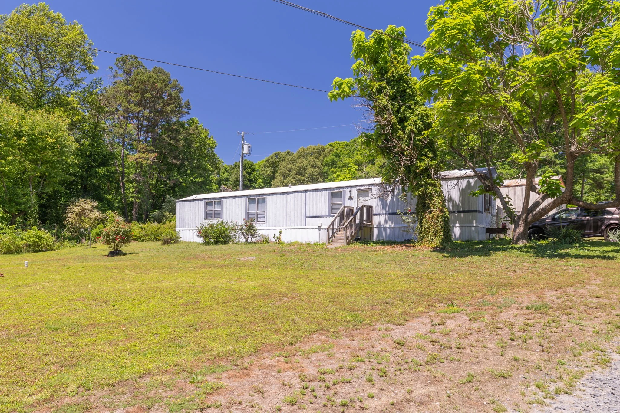 18-web-or-mls-324 S Morton -2.jpg