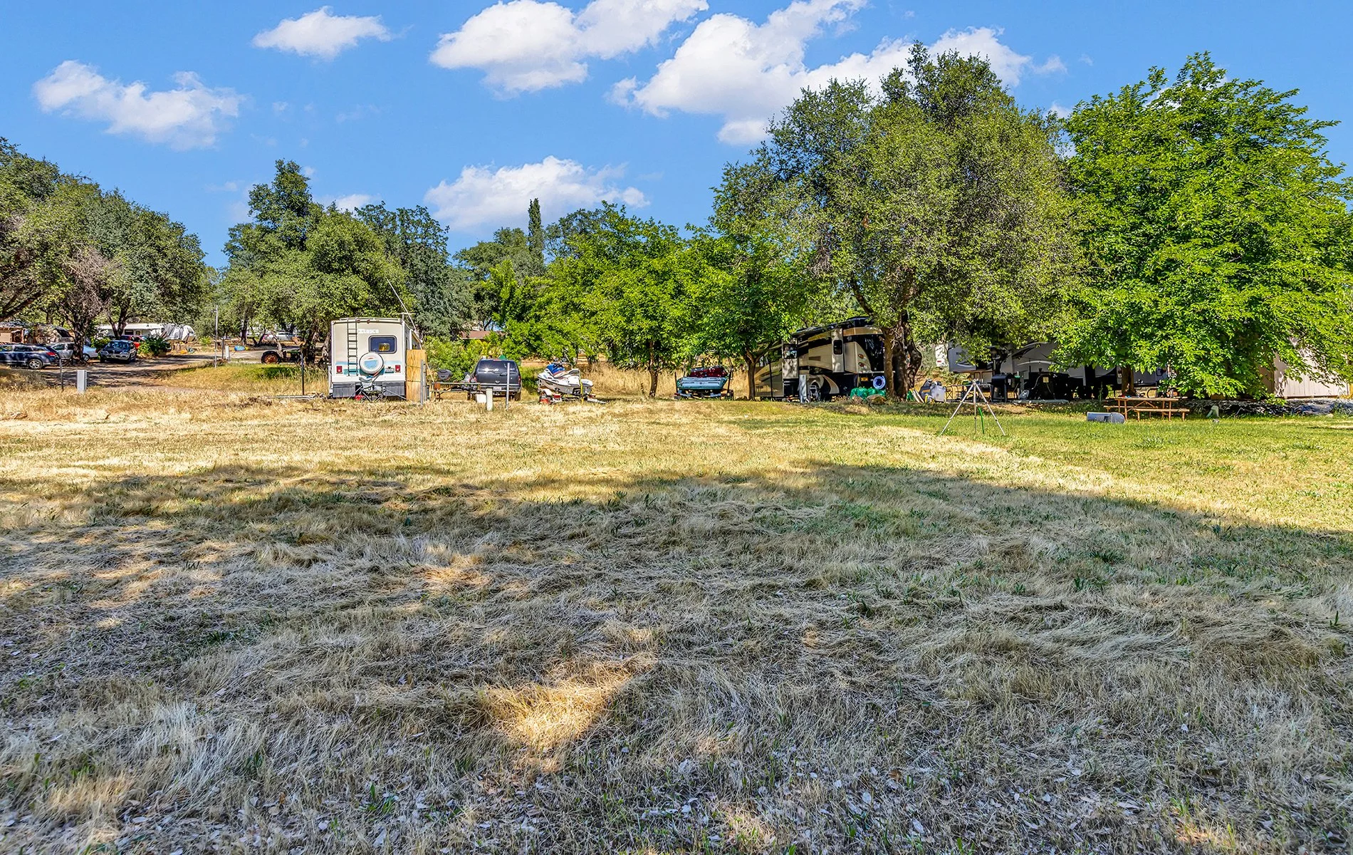 14216 Bear Mountain Rd - Redding 026.jpg