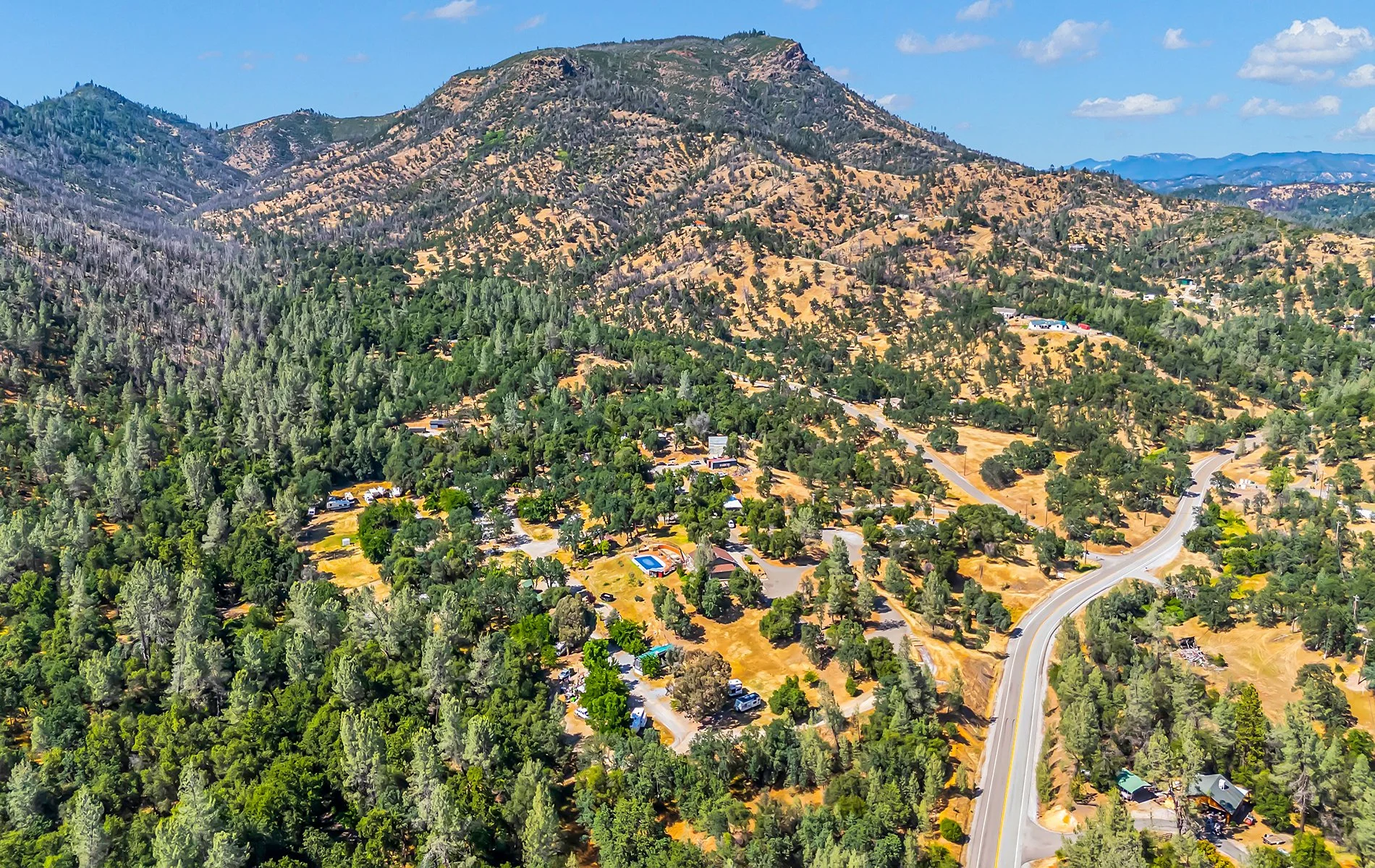 14216 Bear Mountain Rd - Redding 049.jpg
