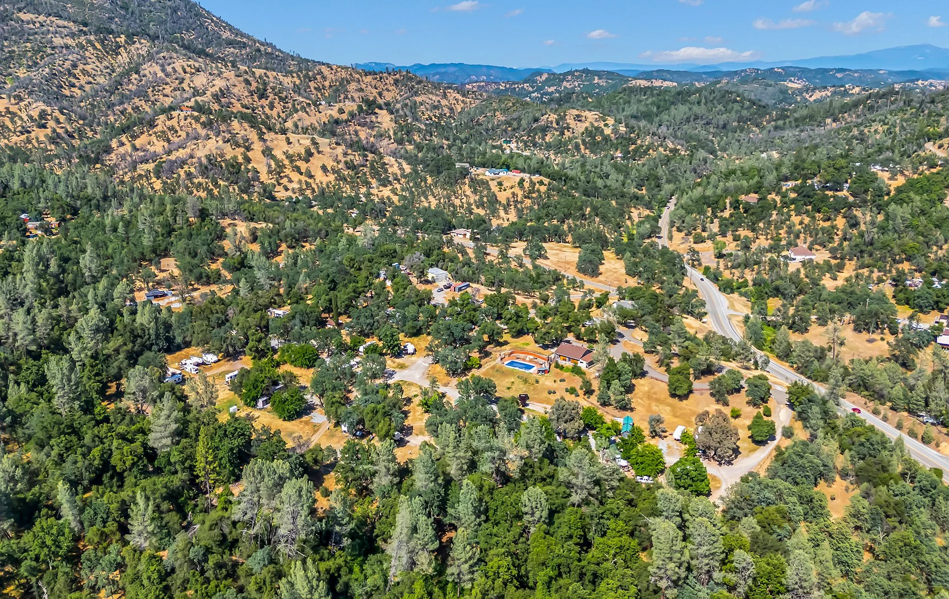 14216 Bear Mountain Rd - Redding 048.jpg