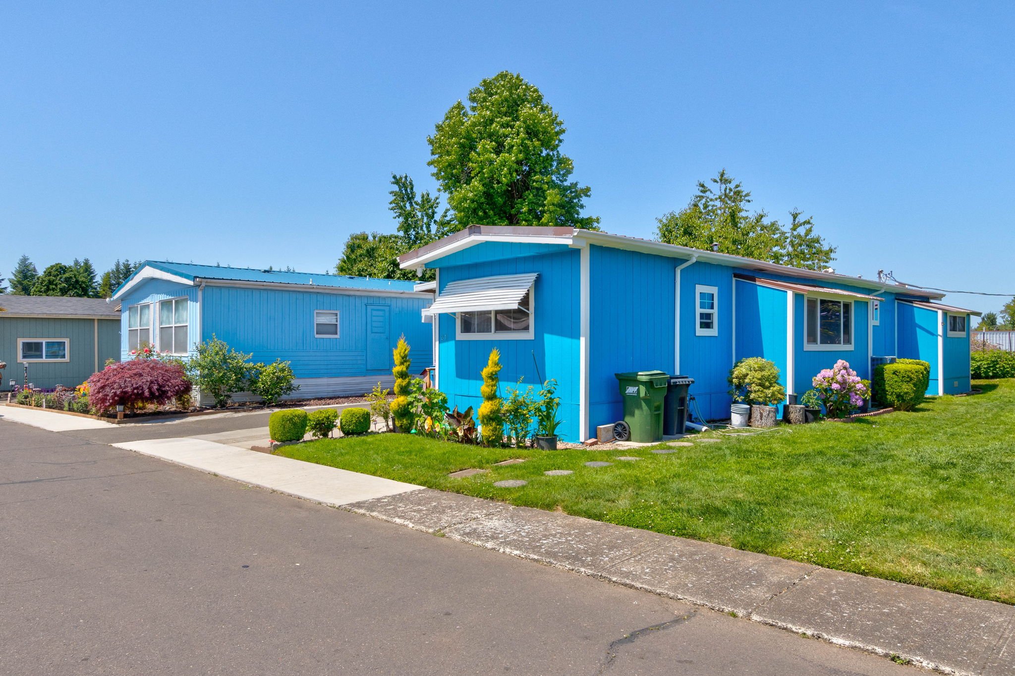 79-web-or-mls-Exterior-46.jpg