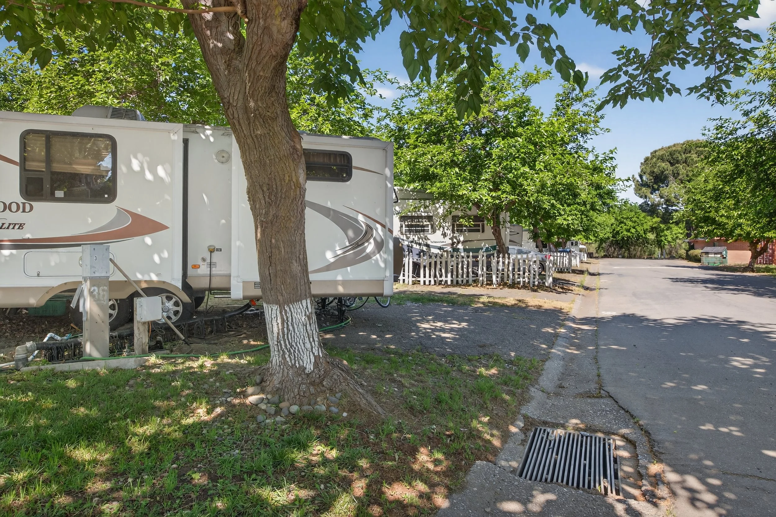 Red Bluff RV & MH Village - 18.jpg