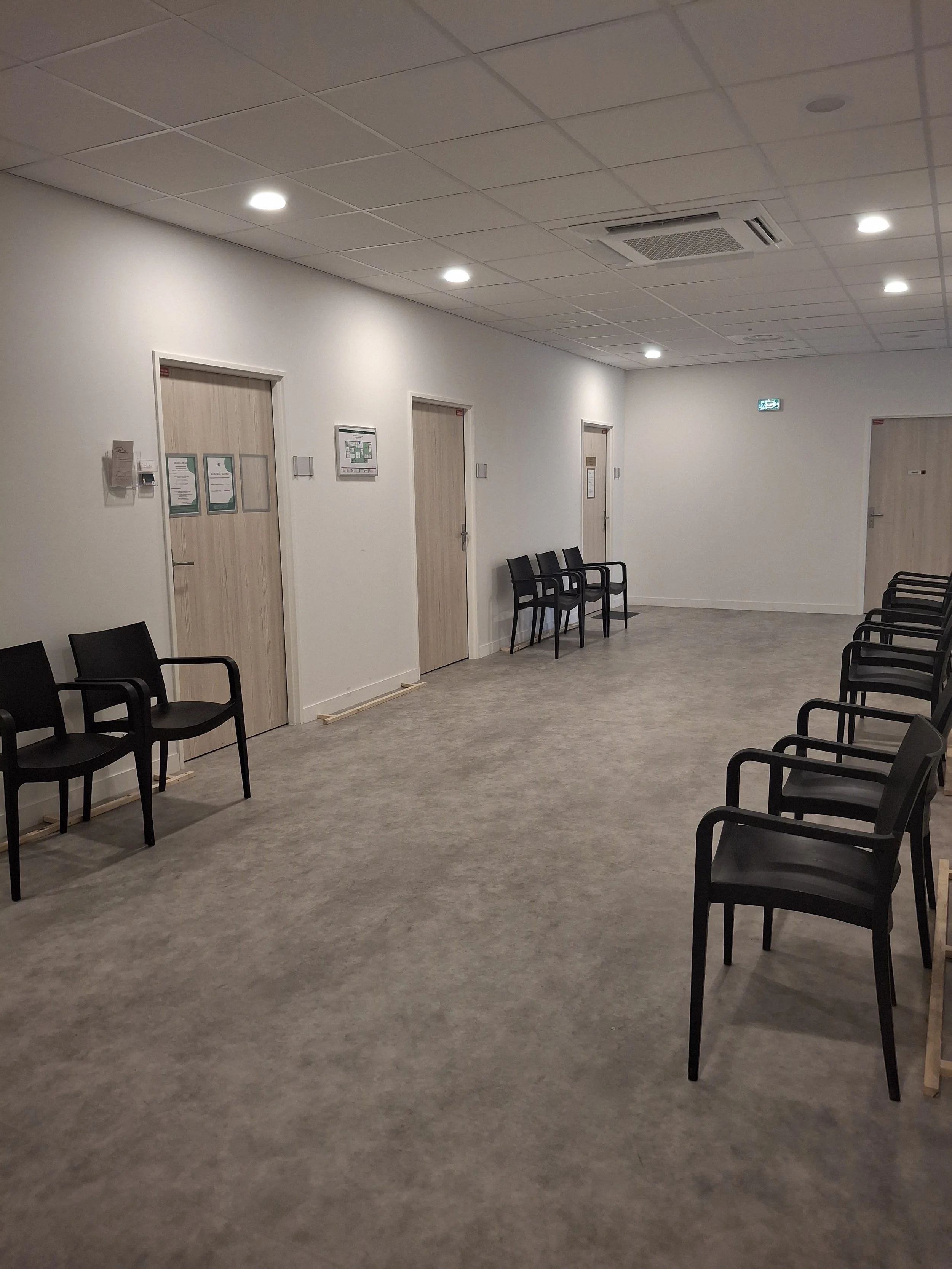salle d'attente du pole santé de Tigery