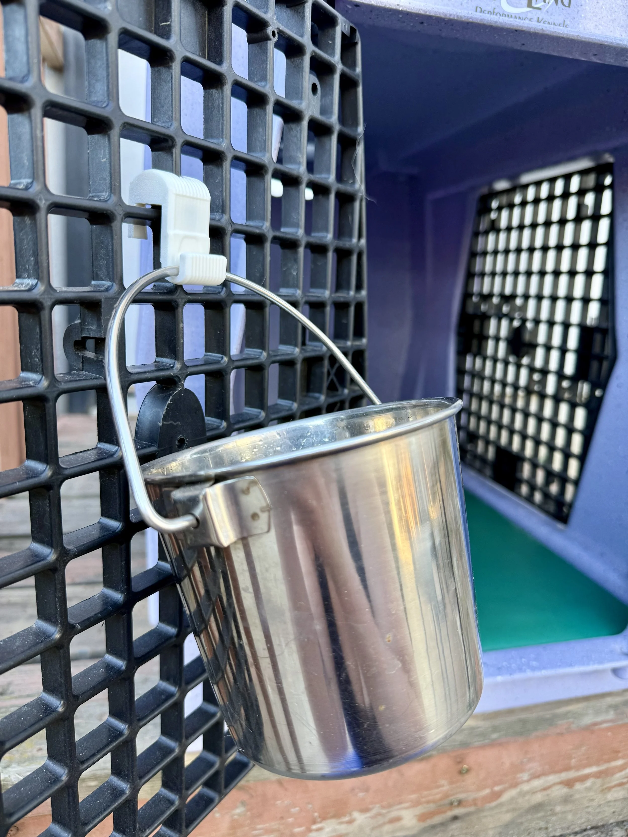 Bucket Clip for Rufflands