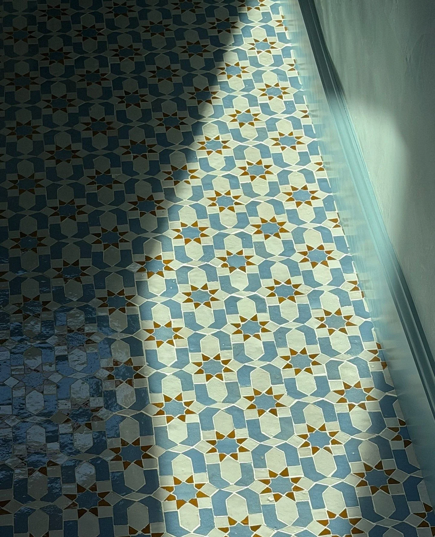 The powder room on the top floor of our Casa Drive project might just have the best view in the house.⁠
⁠
A picture window perfectly framing the peaks of the Golden Gate Bridge.⁠
⁠
#mareaclarkinteriors ⁠