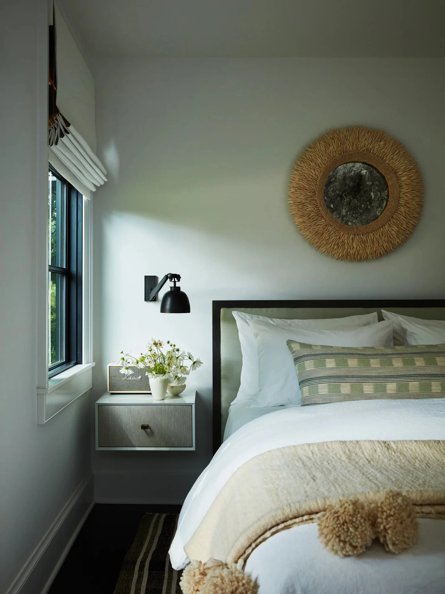 Designed with its seaside setting in mind, this Southampton home embraces a refined coastal sensibility.⁠
⁠
From organic textures to thoughtfully curated furnishings and understated nautical references, each space evokes the effortless ease of coasta