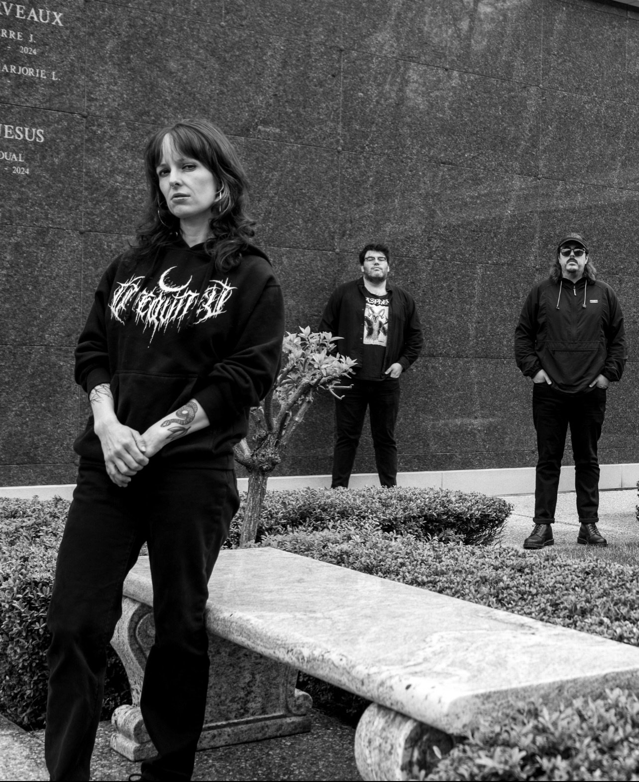 next chainlacing show is this friday 3/13 with @lesothoboston @the_burning_paris &amp; @tunneling_official at @deepcutsrocks in medford 

3/21 we&rsquo;re playing with @parachute_club @inplainsigh.t &amp; @film_and_gender at @taffetamusic in Lowell

