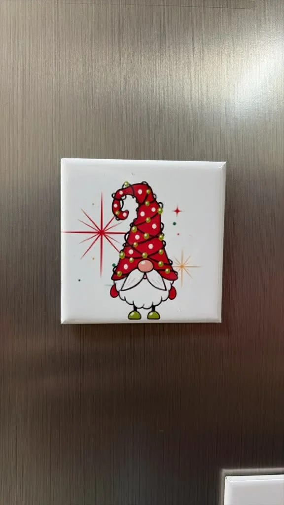 Christmas Gnome.jpeg (Copy)