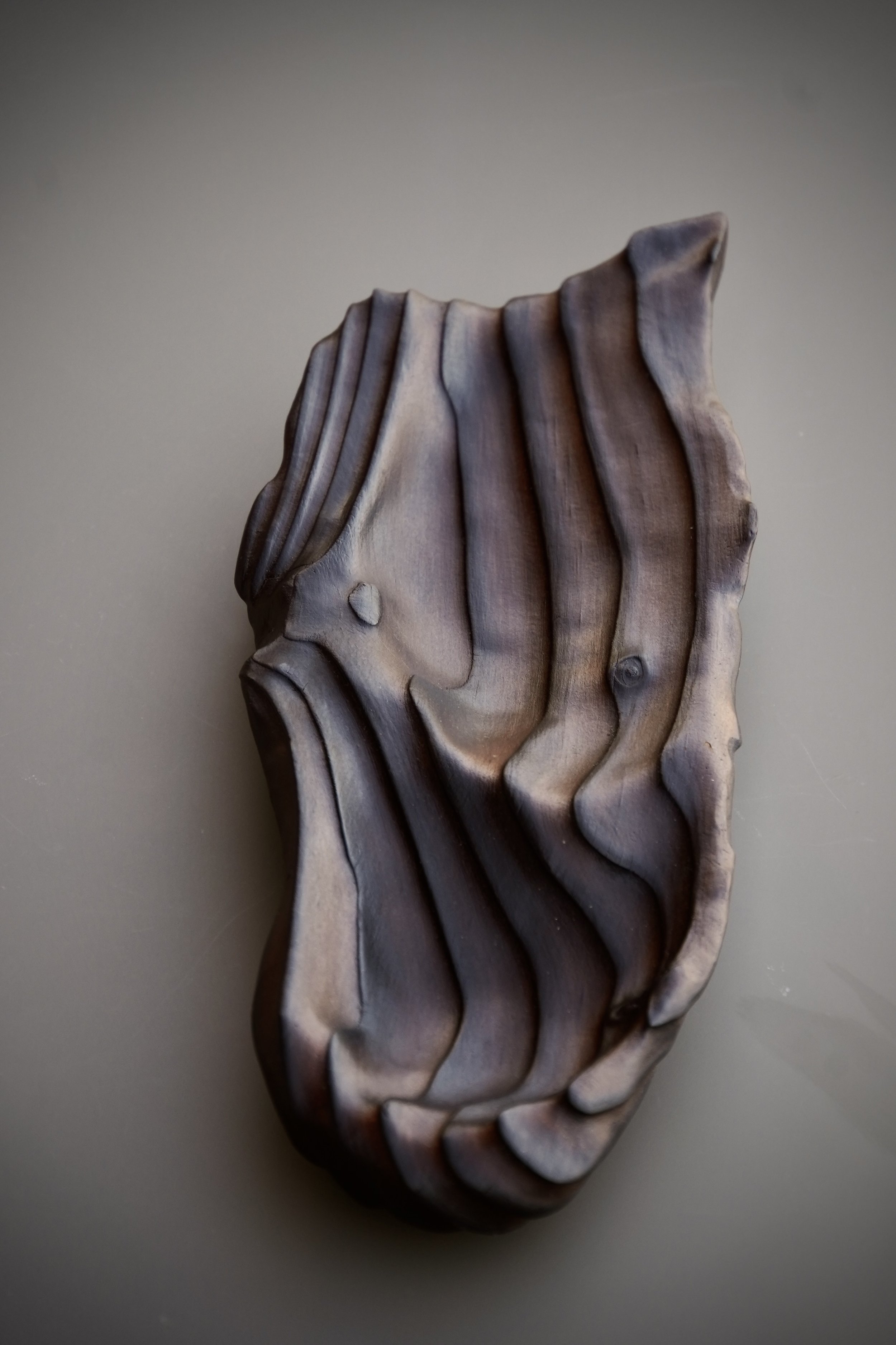 "Breeze"
Pine wood, tung oil, beeswax