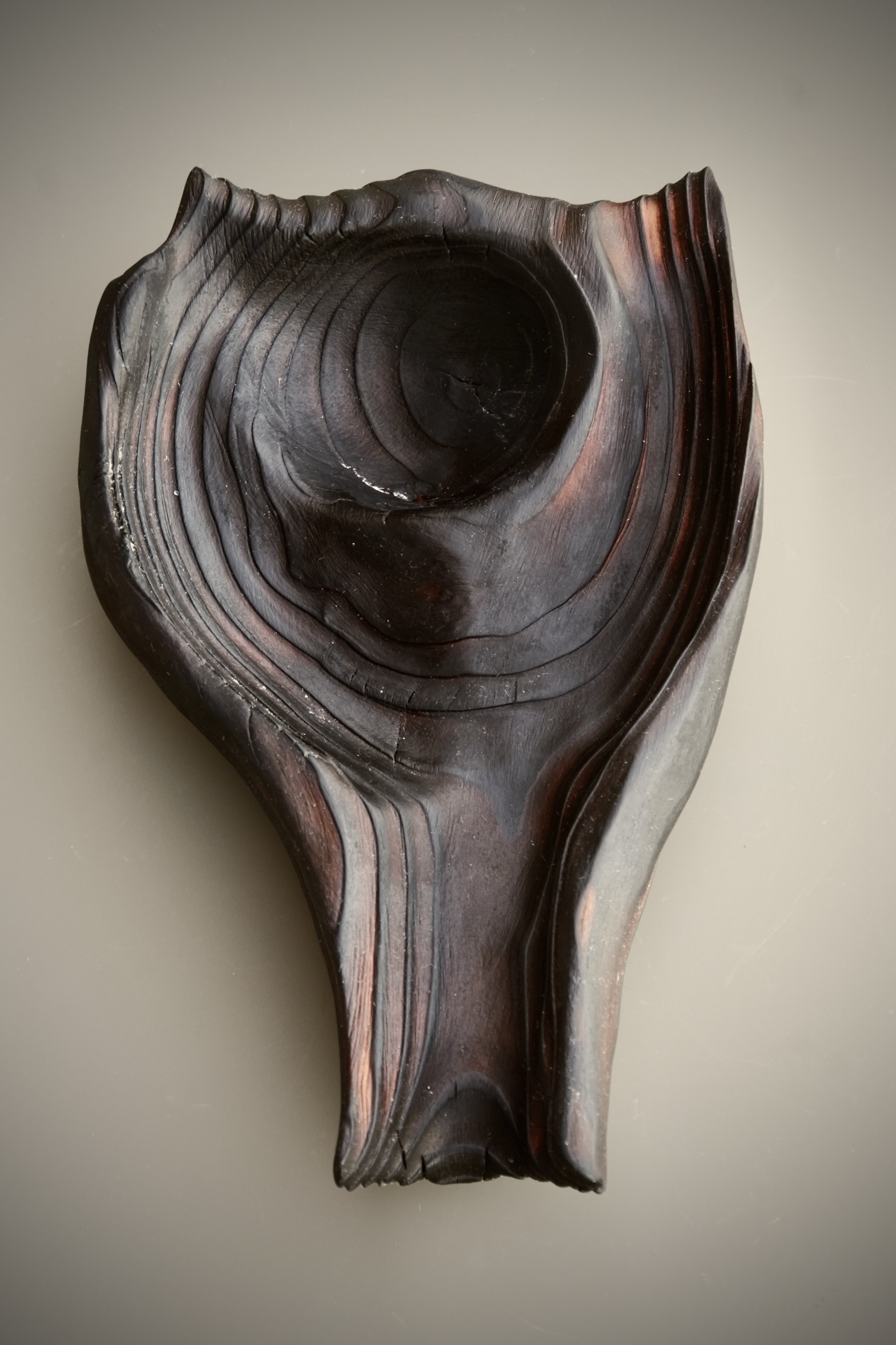 "Maggie"
She holds space.
Pine wood, tung oil, beeswax